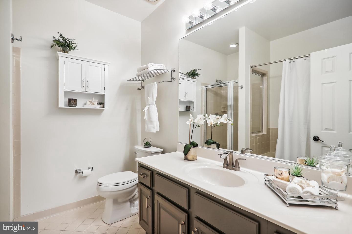 BENTLEY PLACE - Residential Lease