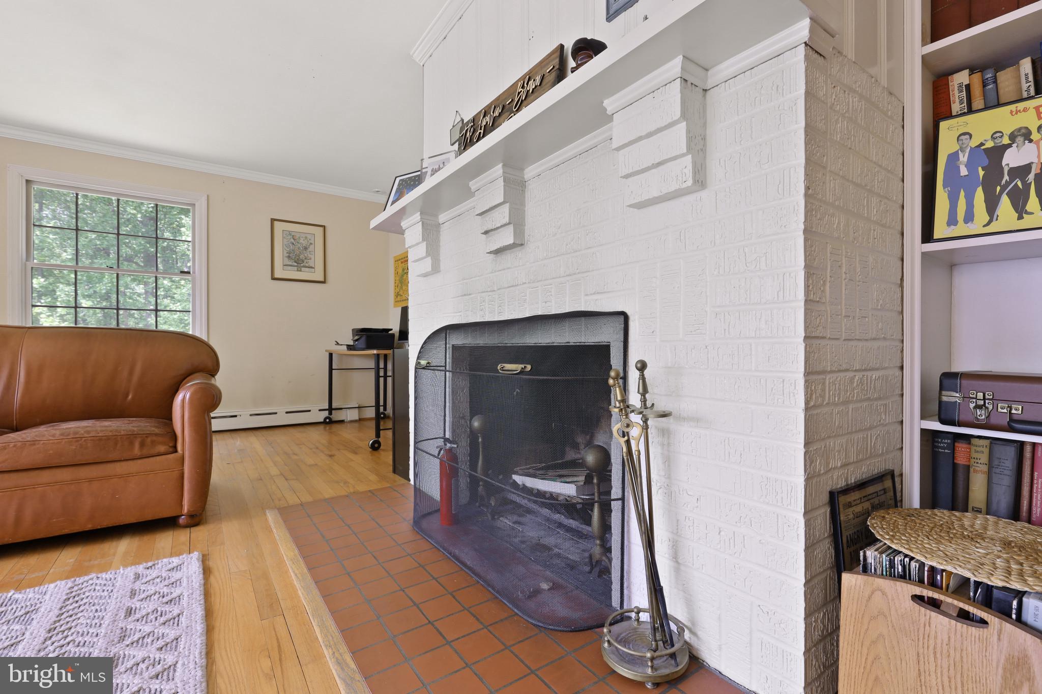 BRANTWOOD - Residential