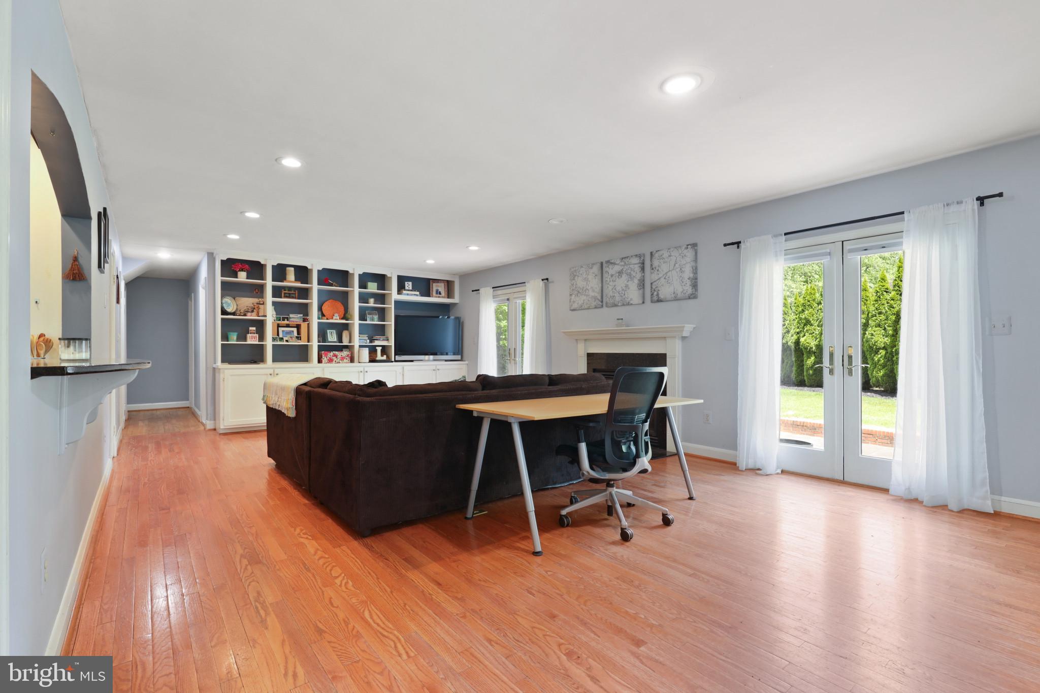 BRANTWOOD - Residential