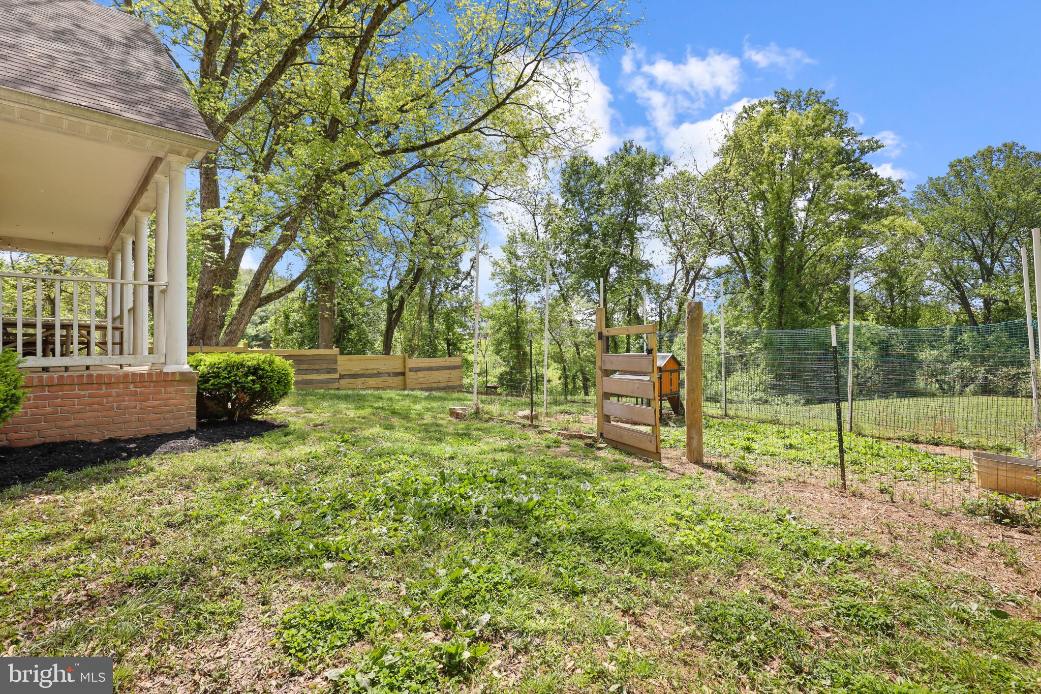 BRANTWOOD - Residential