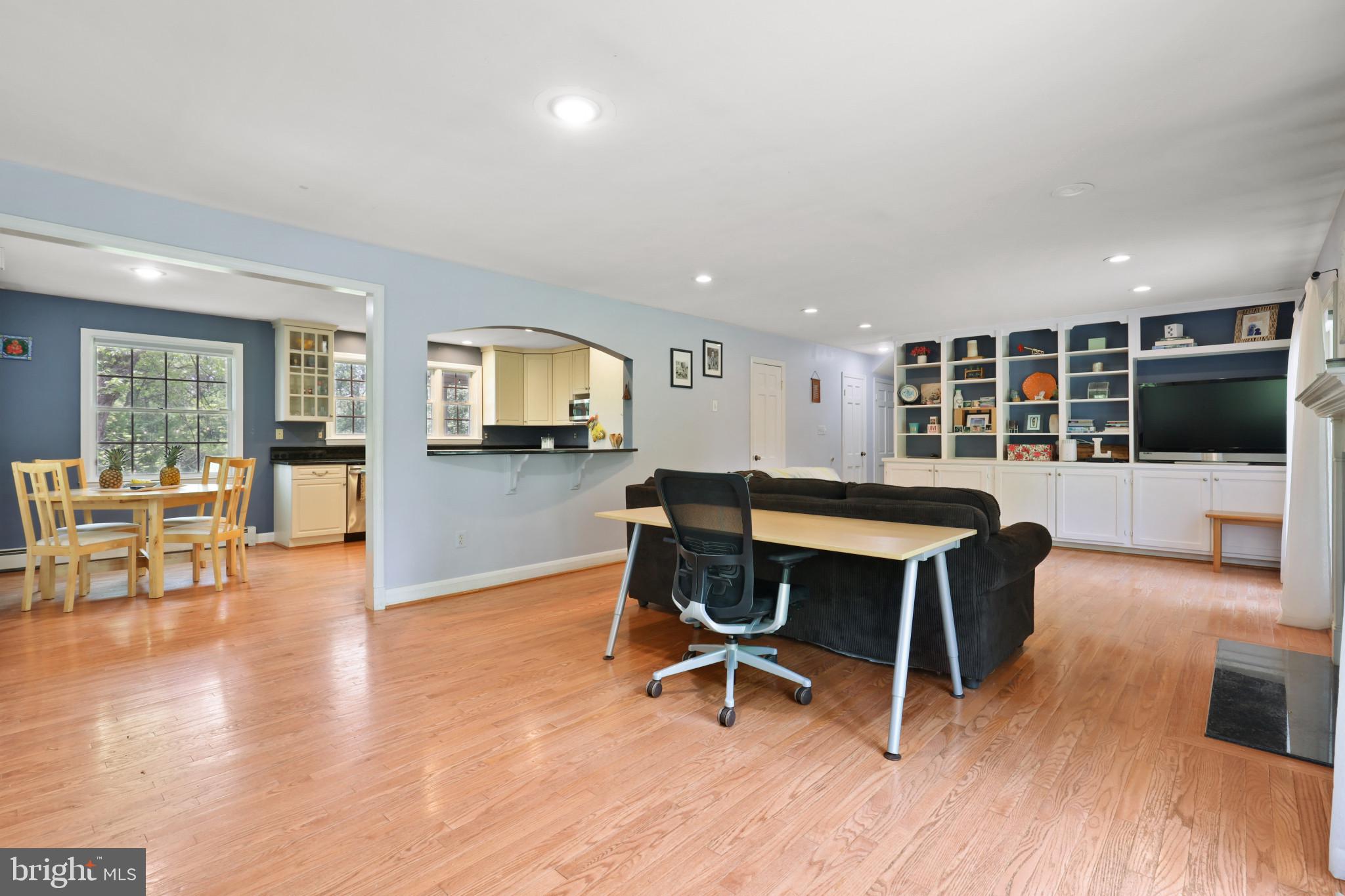 BRANTWOOD - Residential