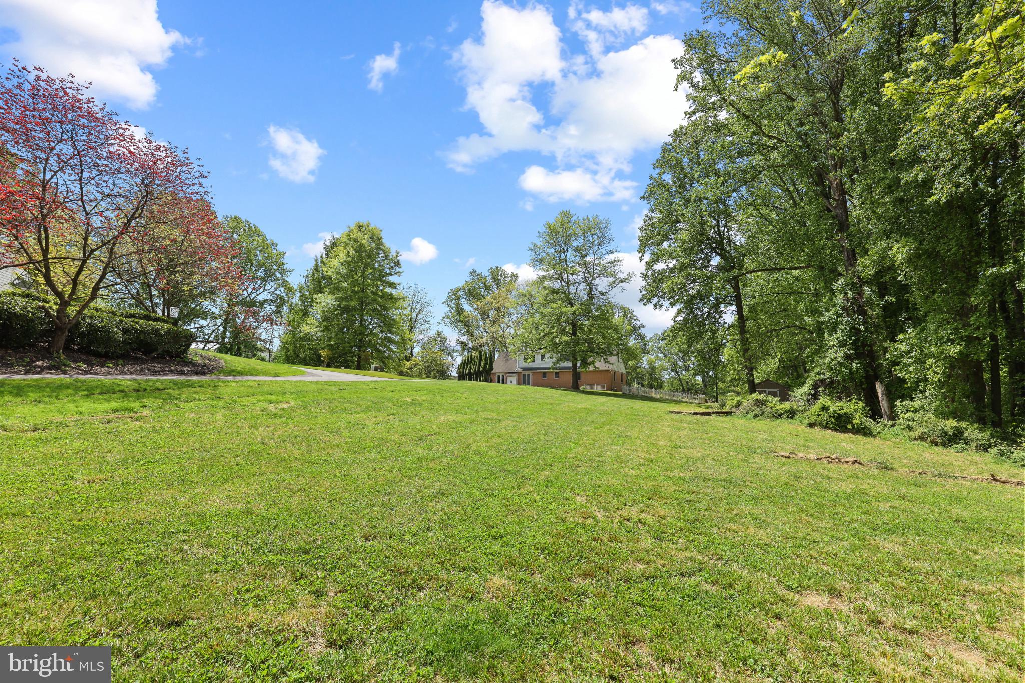 BRANTWOOD - Residential