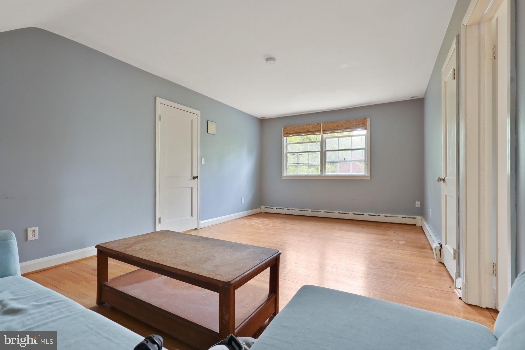 BRANTWOOD - Residential