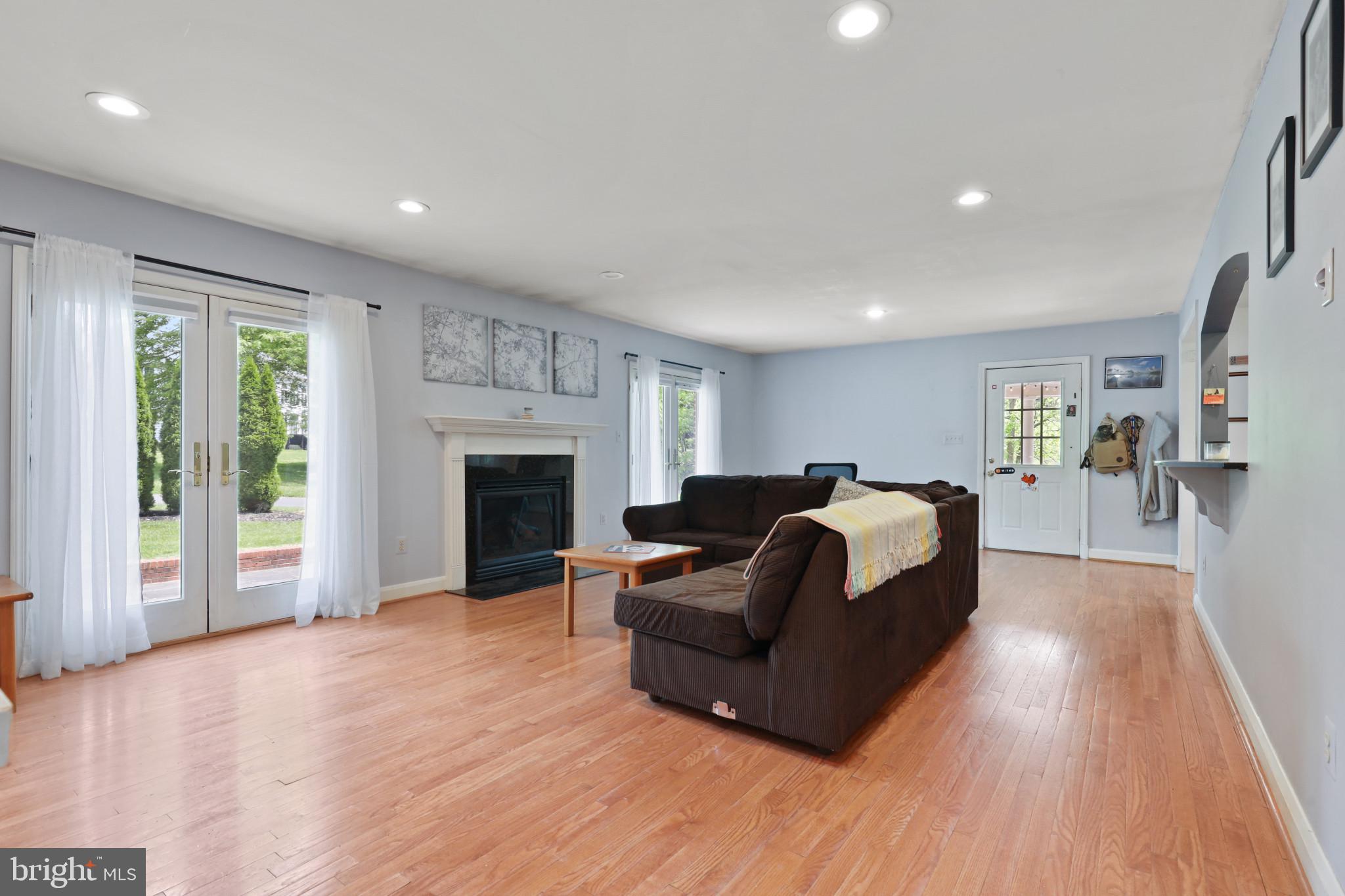 BRANTWOOD - Residential