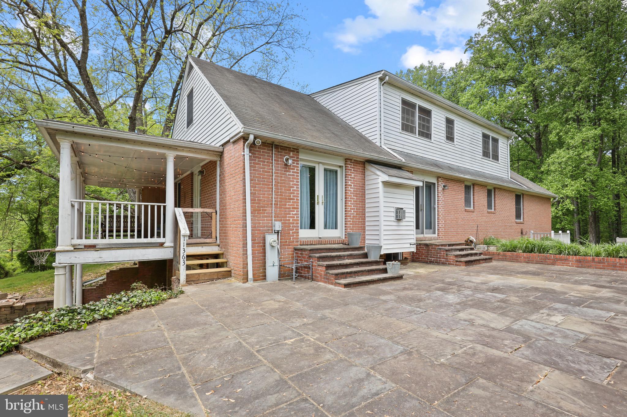 BRANTWOOD - Residential