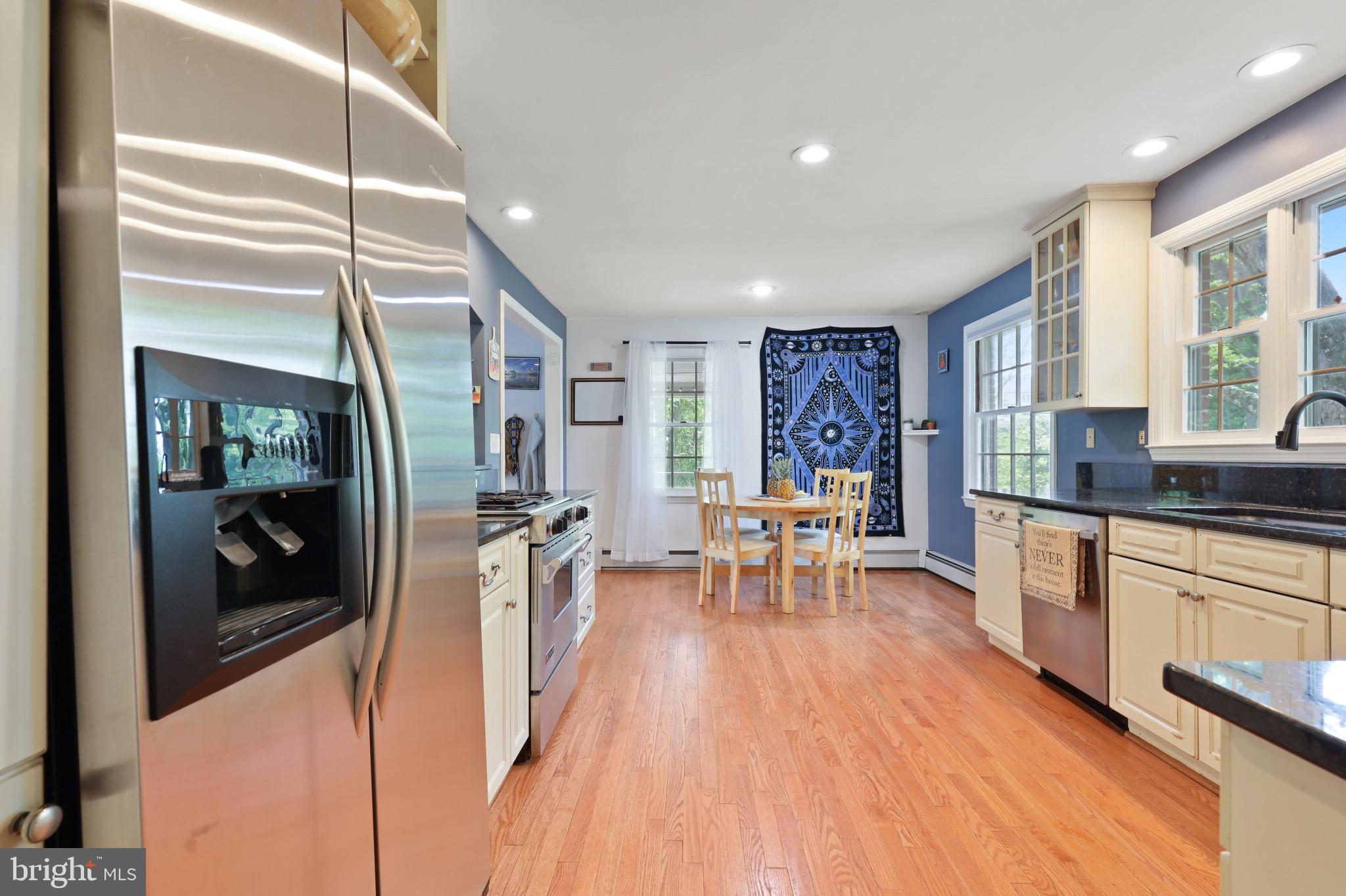 BRANTWOOD - Residential