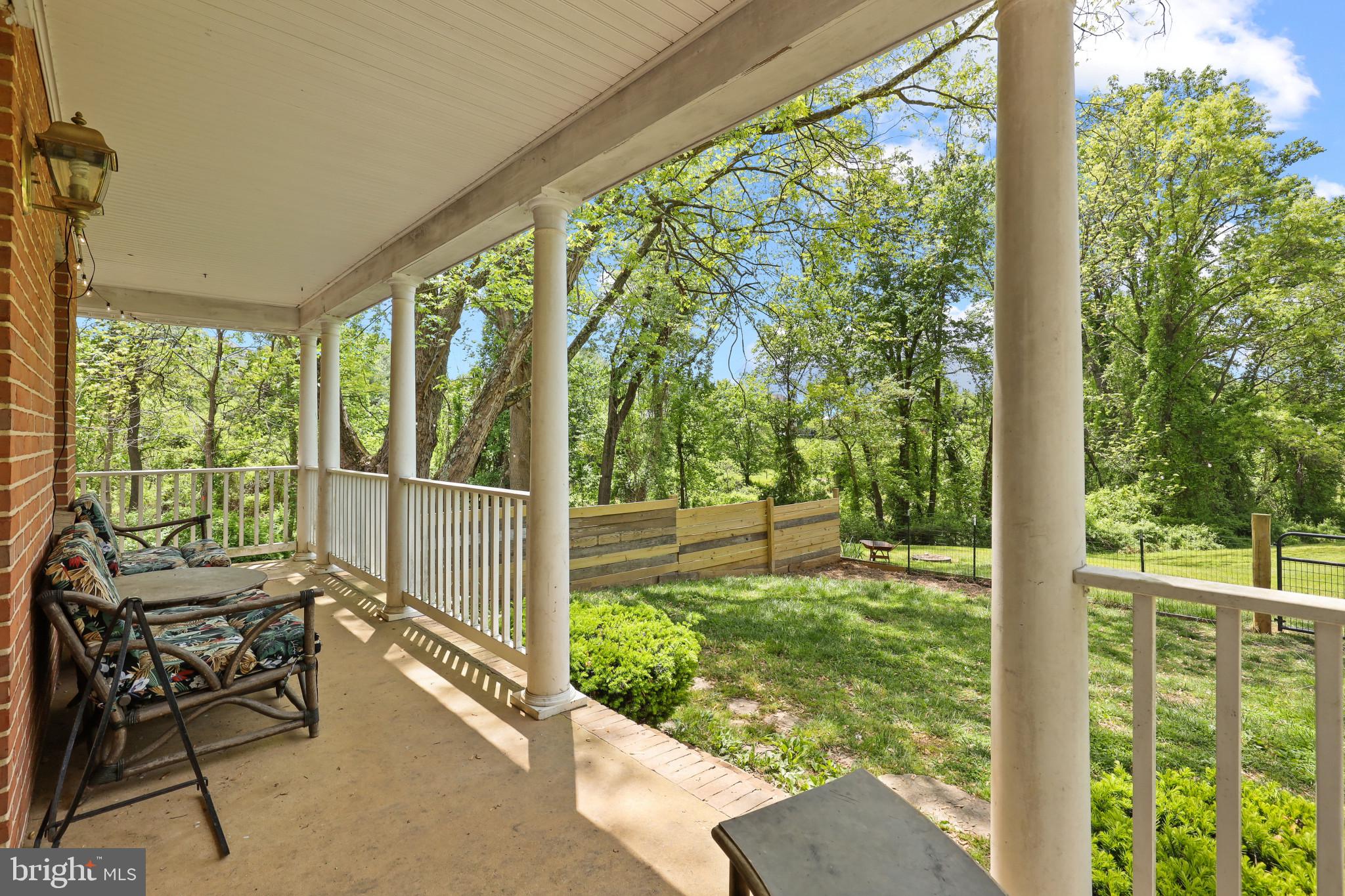 BRANTWOOD - Residential