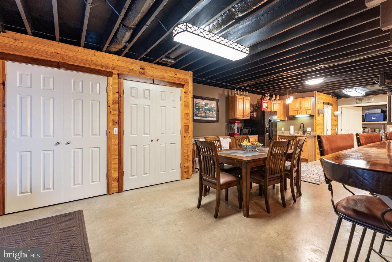 ARROWHEAD - Residential