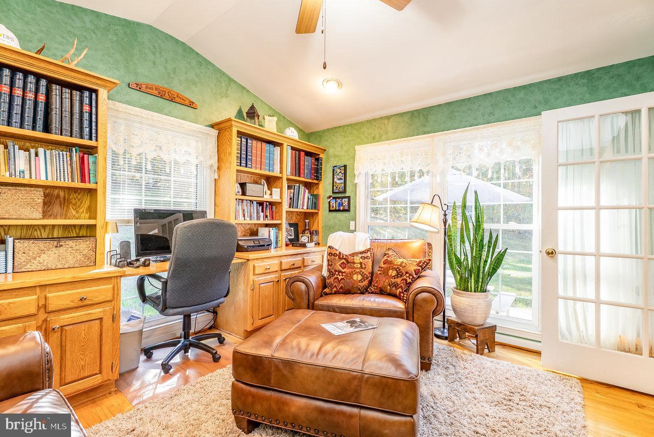 ARROWHEAD - Residential