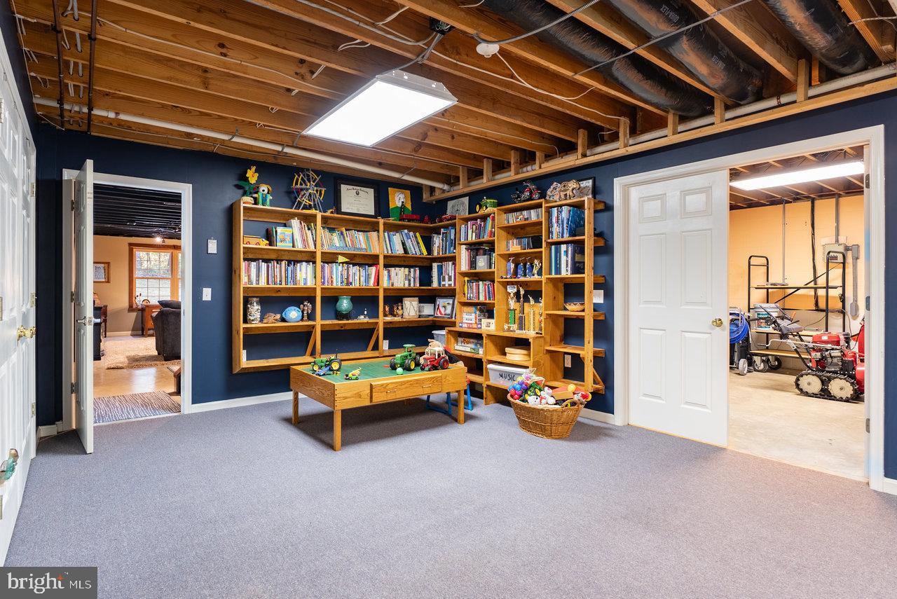 ARROWHEAD - Residential