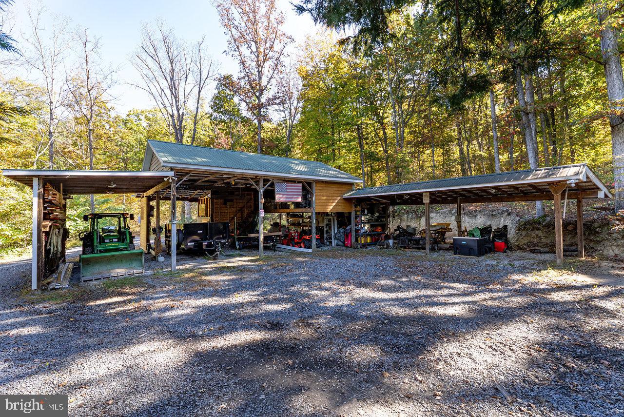 ARROWHEAD - Residential