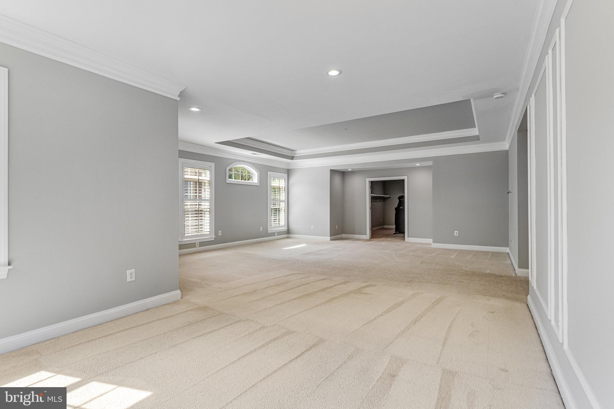 HAMPTON ESTATES - Residential