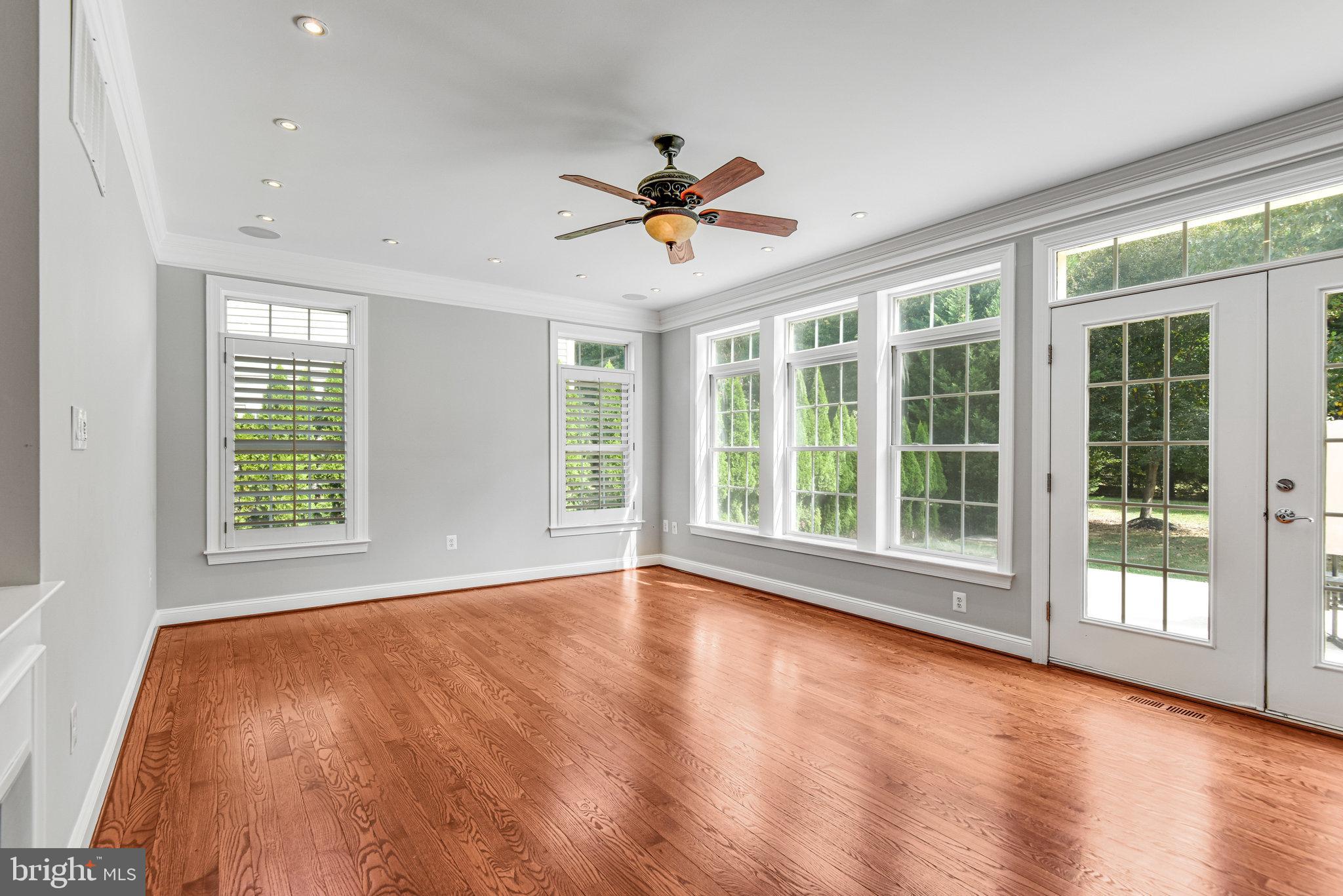 HAMPTON ESTATES - Residential