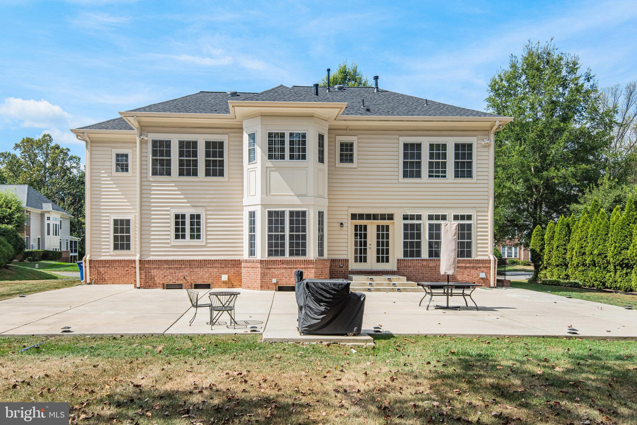 HAMPTON ESTATES - Residential