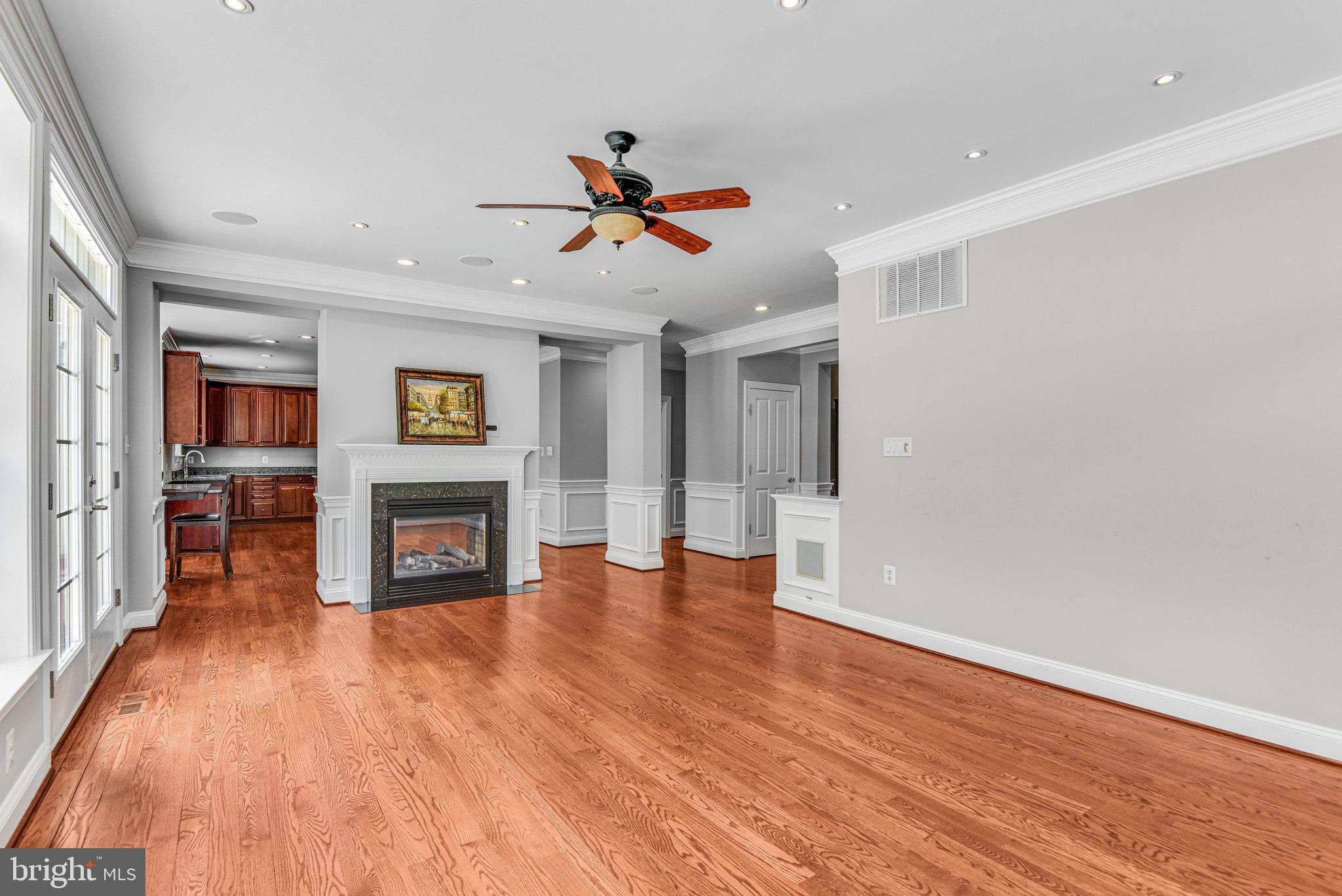 HAMPTON ESTATES - Residential