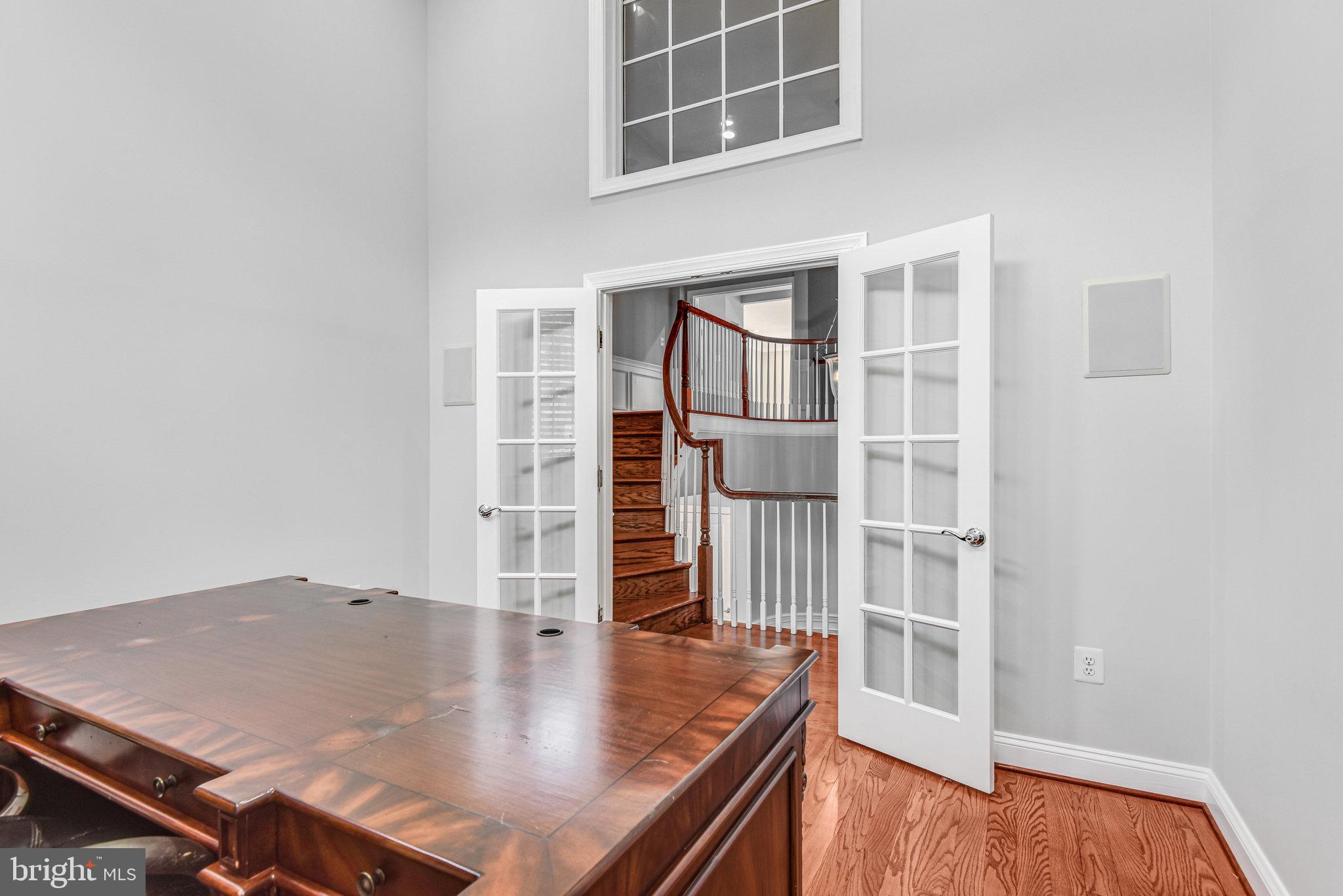 HAMPTON ESTATES - Residential