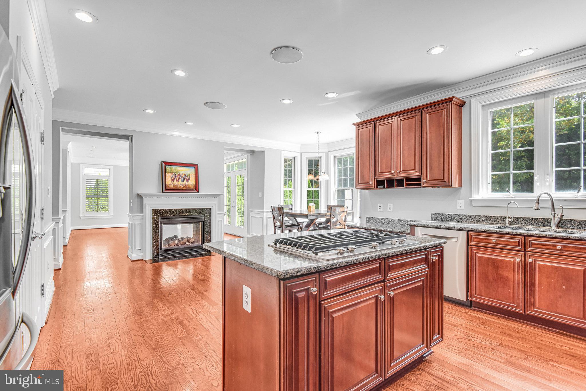 HAMPTON ESTATES - Residential