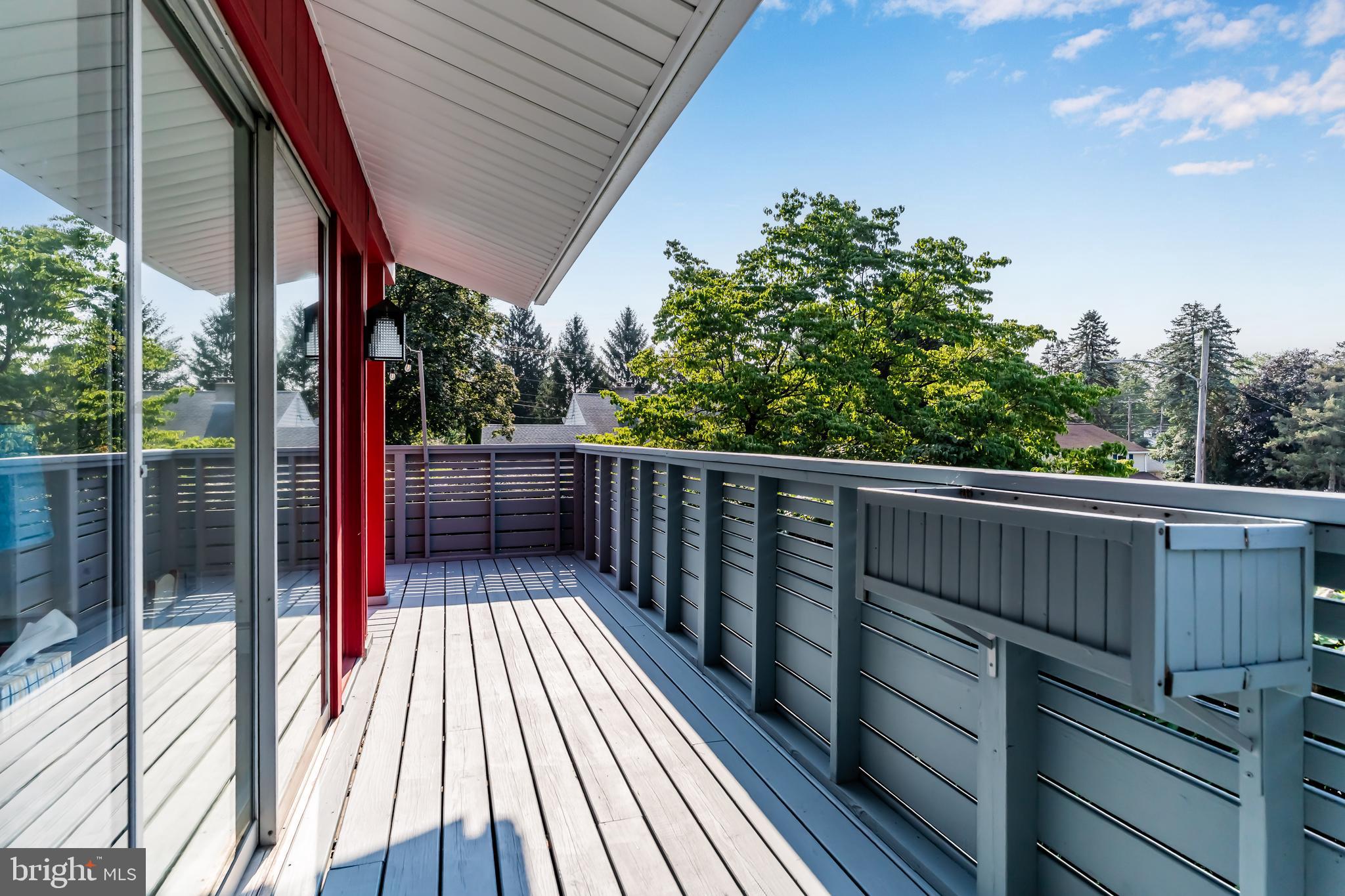 LATSHMERE MANOR - Residential