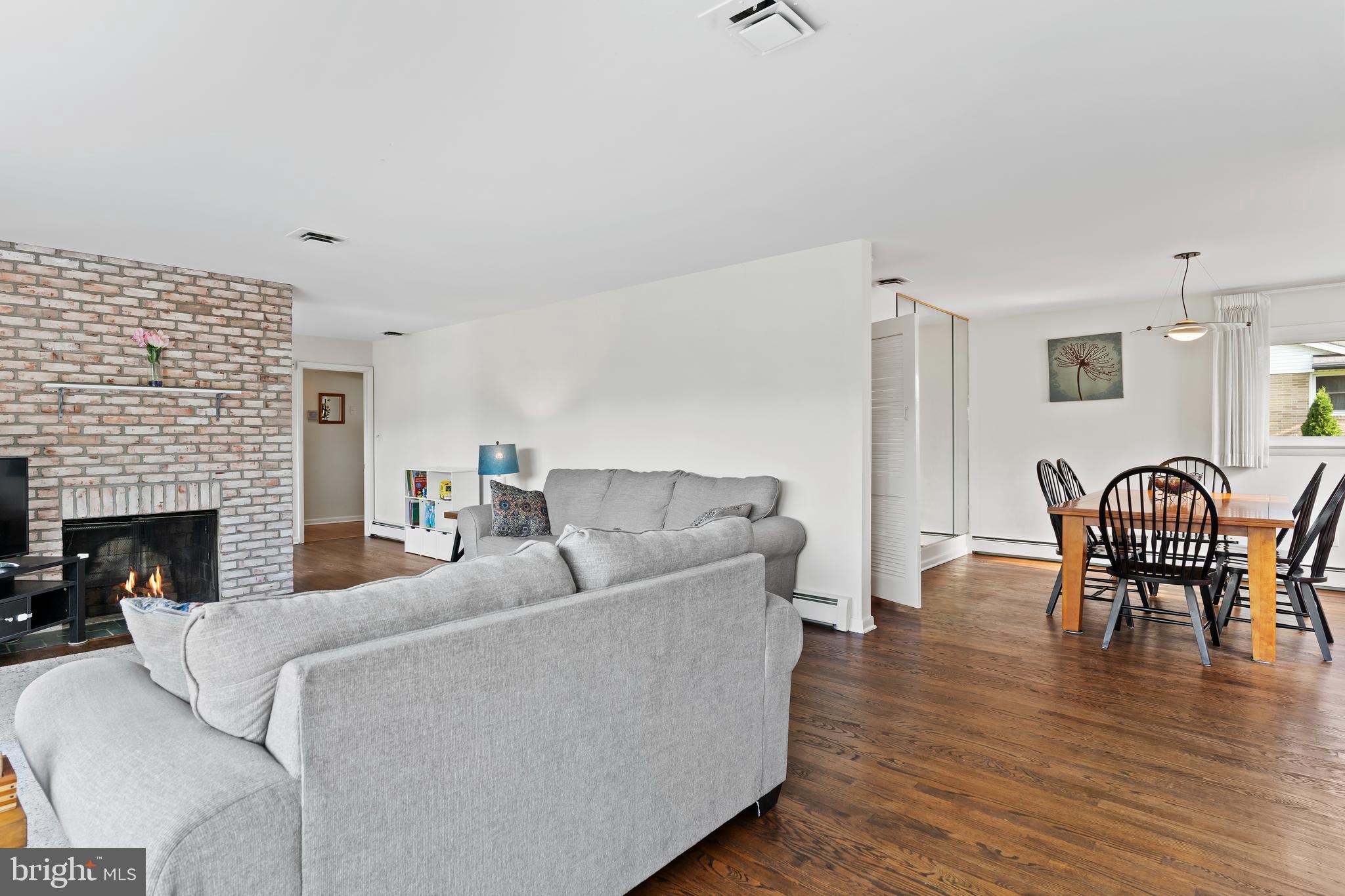 624 REDWOOD STREET