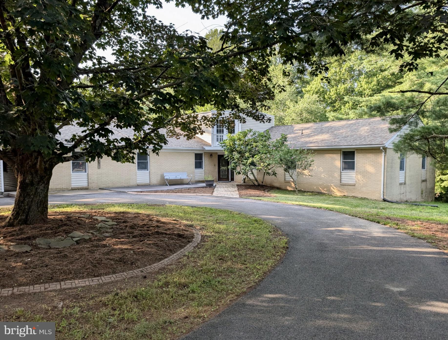 2531 REDBUD LANE