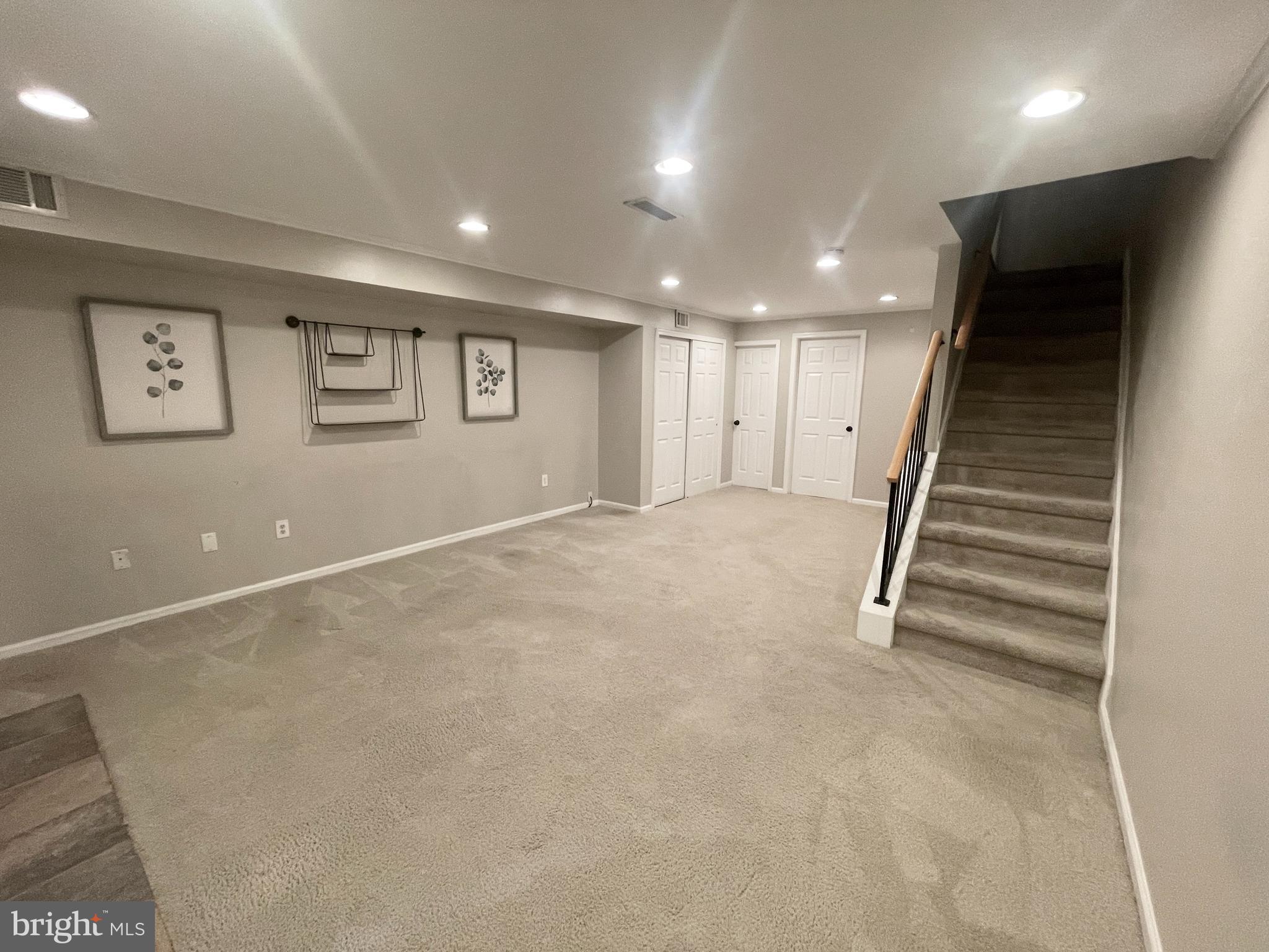 ASPENWOOD - Residential