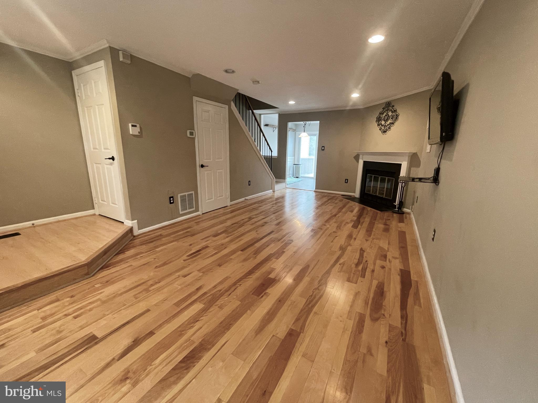 ASPENWOOD - Residential