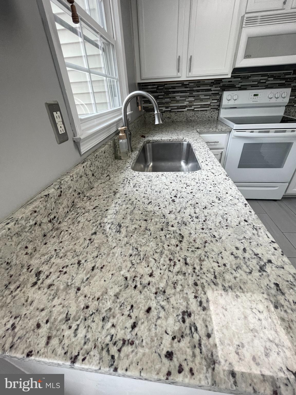 ASPENWOOD - Residential