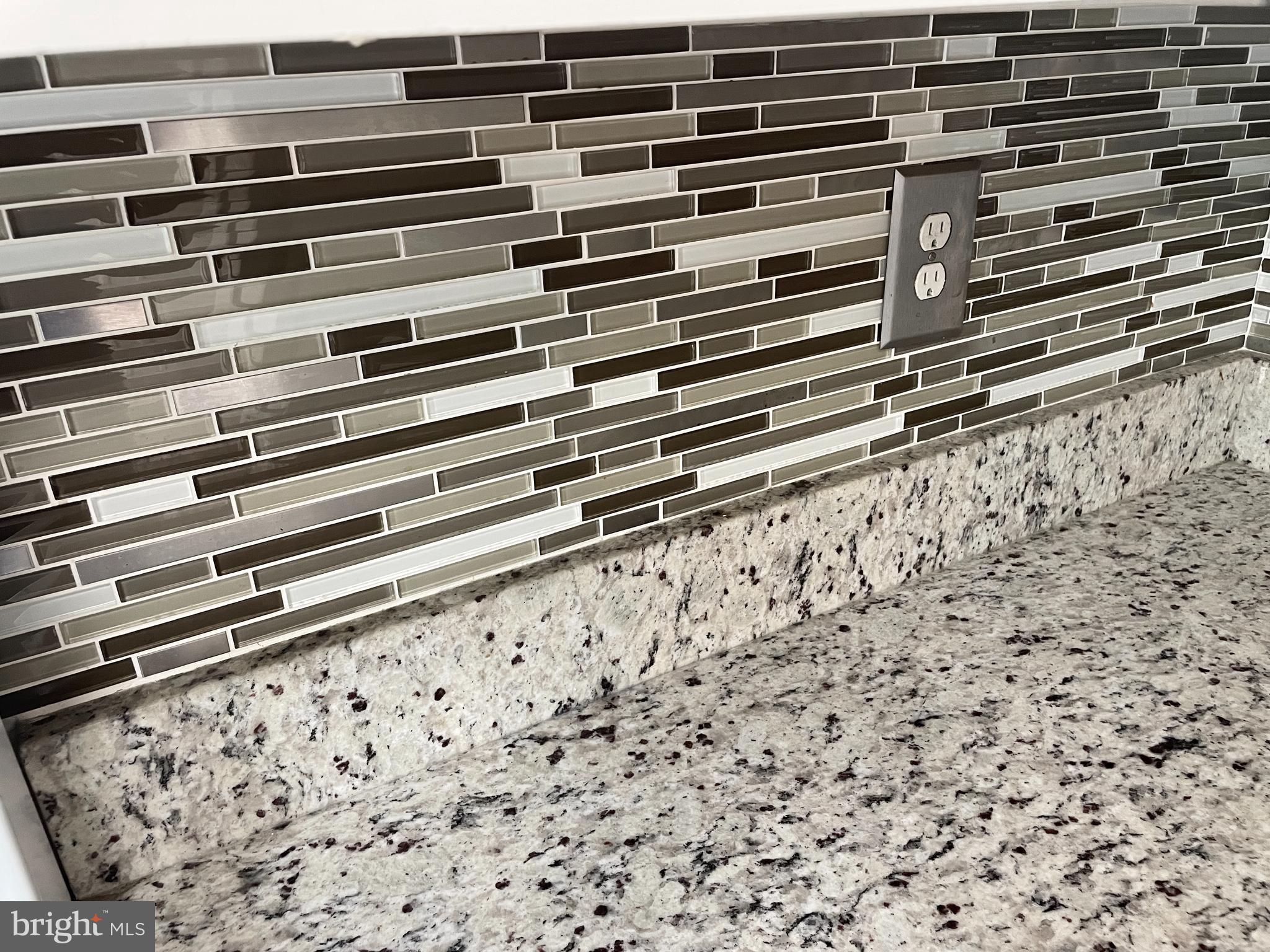 ASPENWOOD - Residential