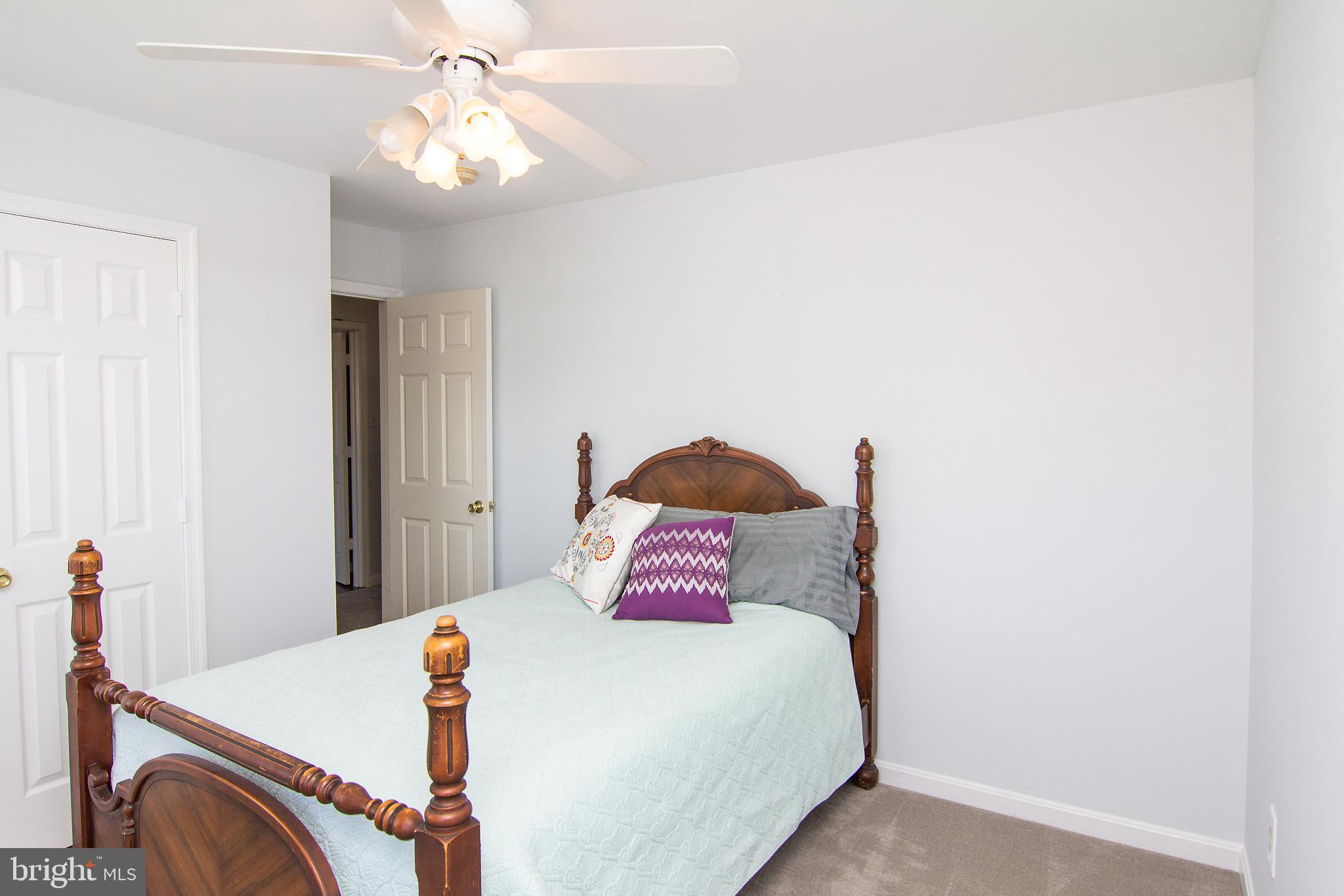 CROSSROADS OVERLOOK - Residential