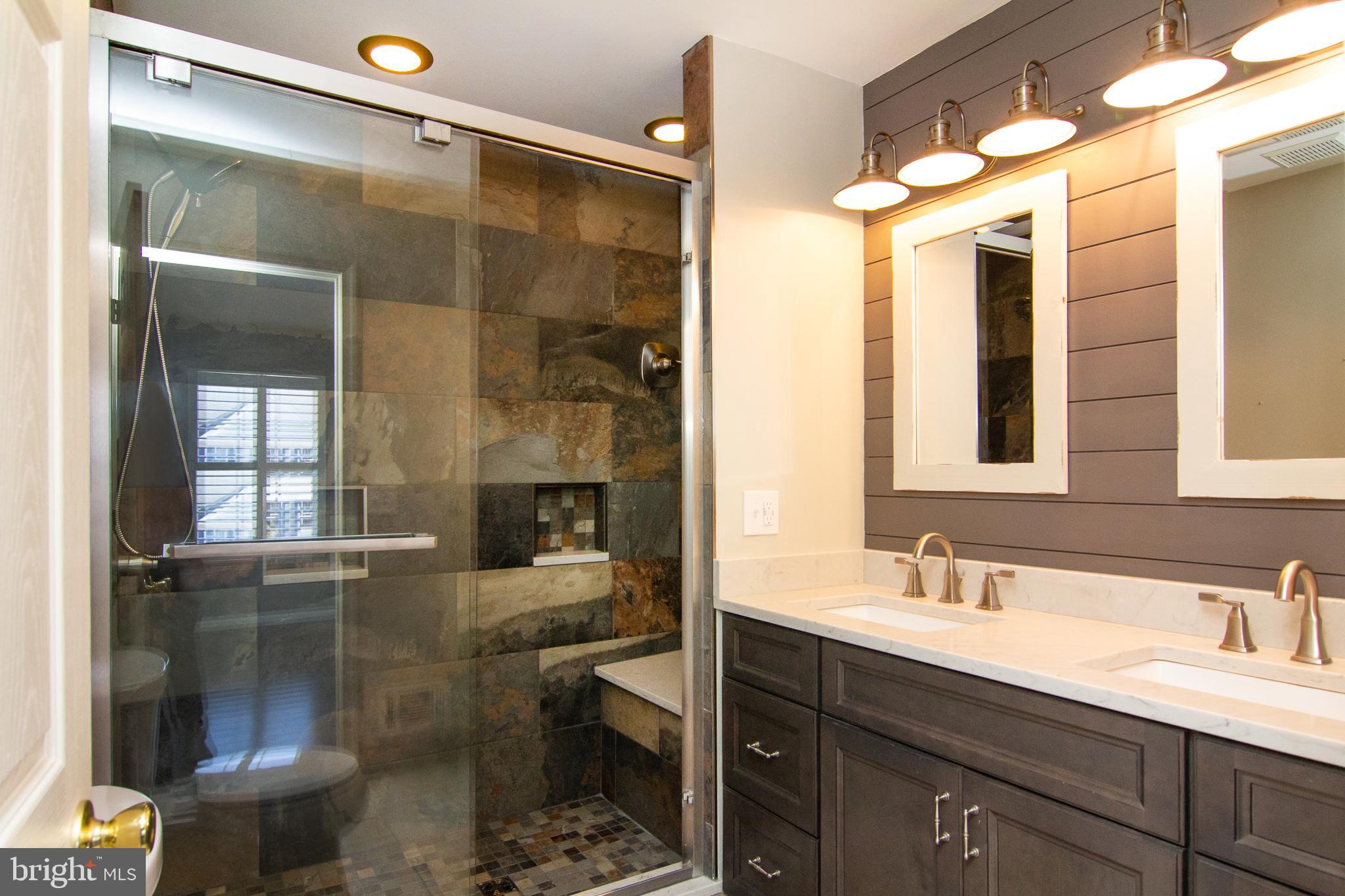 CROSSROADS OVERLOOK - Residential