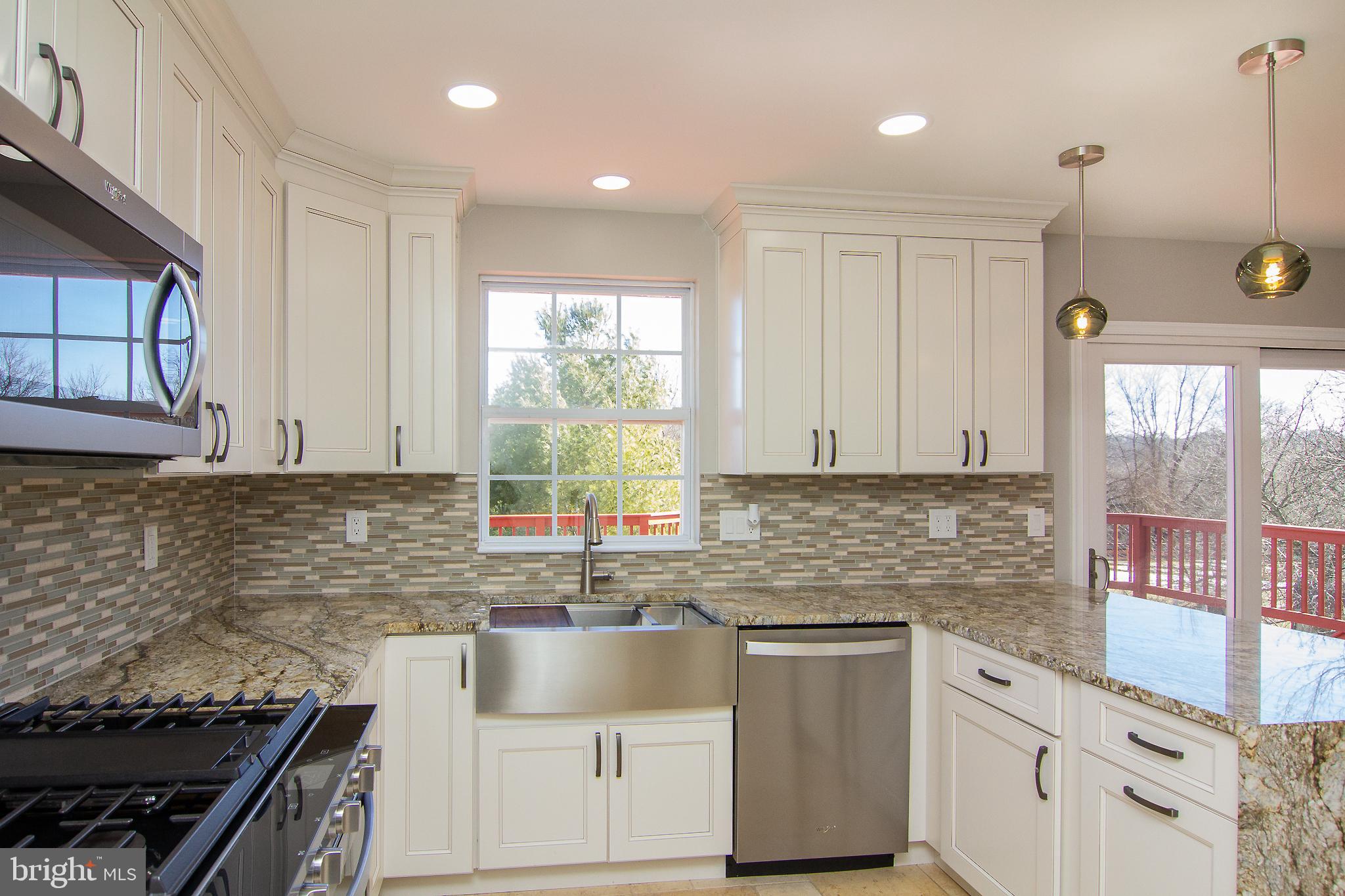 CROSSROADS OVERLOOK - Residential