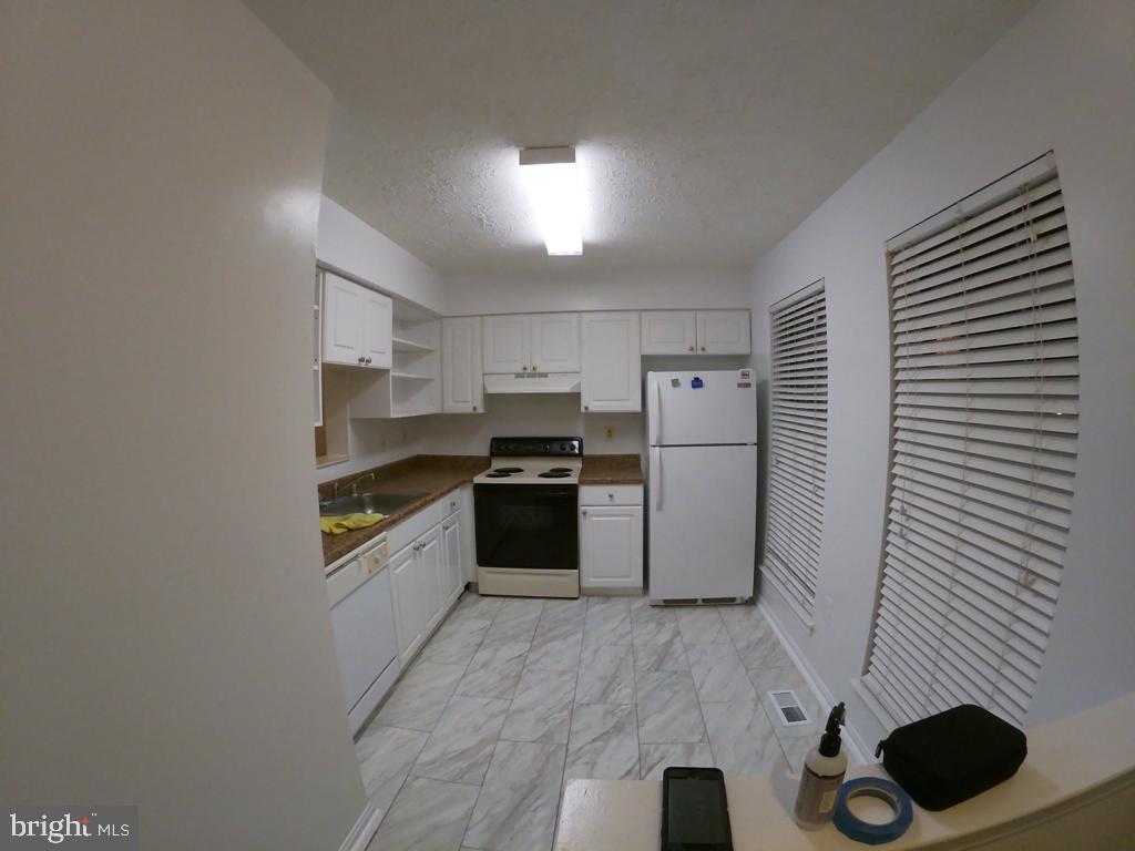 PRINCE GEORGE - Residential Lease