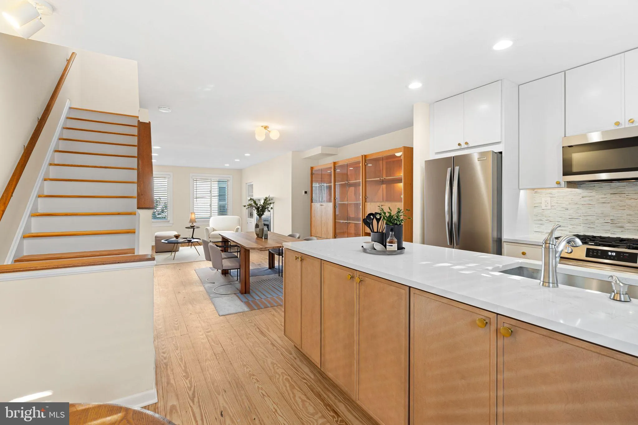 Philadelphia, Pennsylvania 19130, United States, 3 Bedrooms Bedrooms, ,3 BathroomsBathrooms,Residential,Active,202614