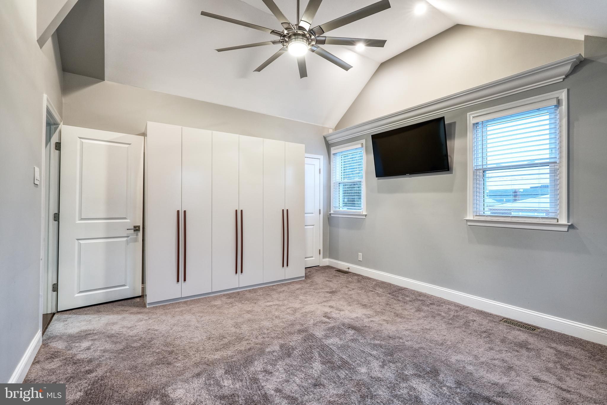 BUSTLETON - Residential