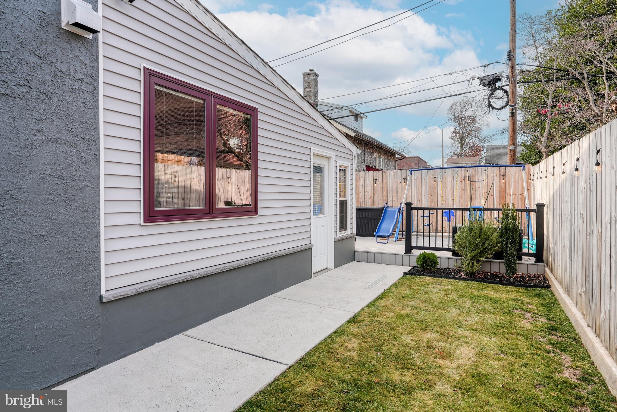 BUSTLETON - Residential
