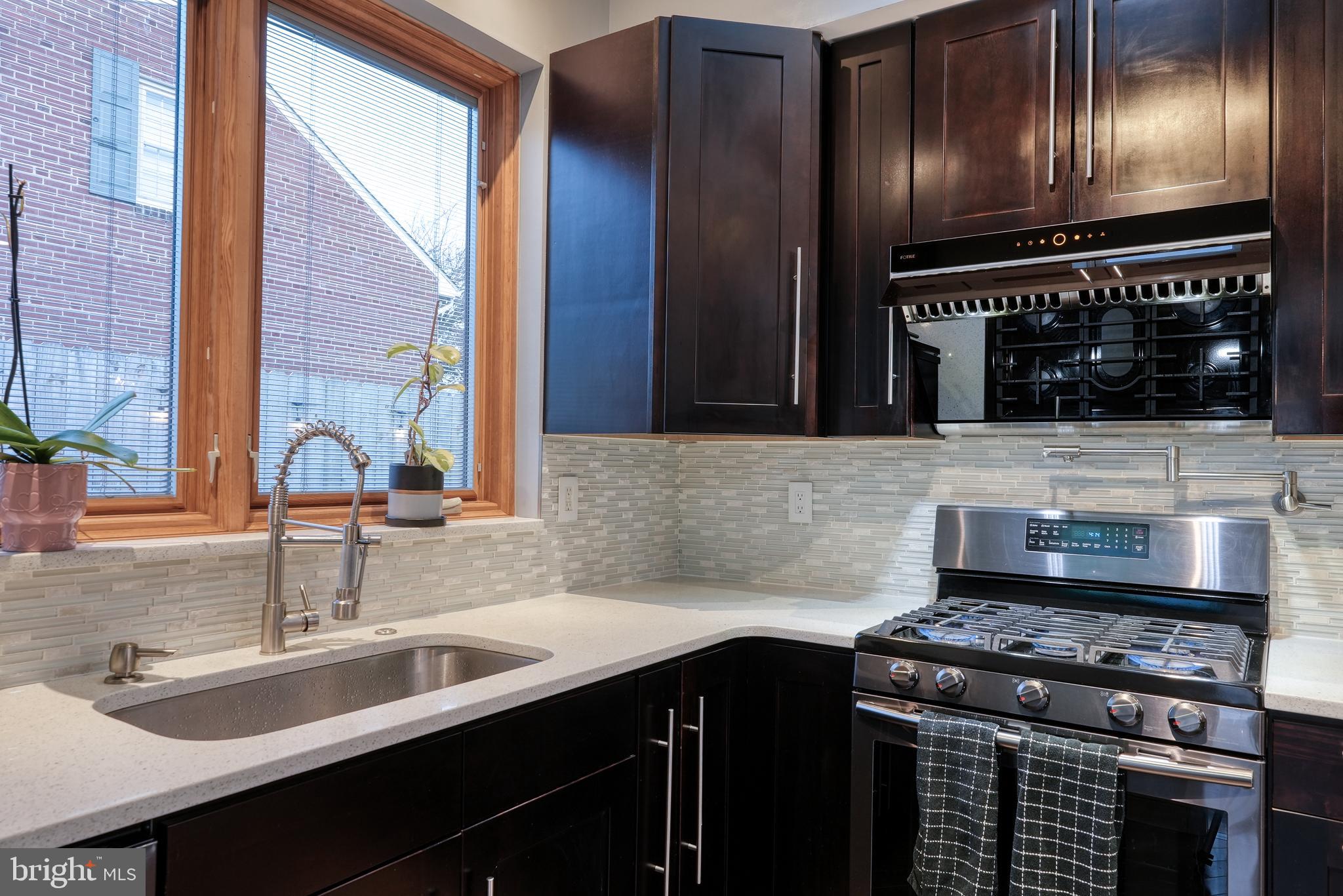 BUSTLETON - Residential