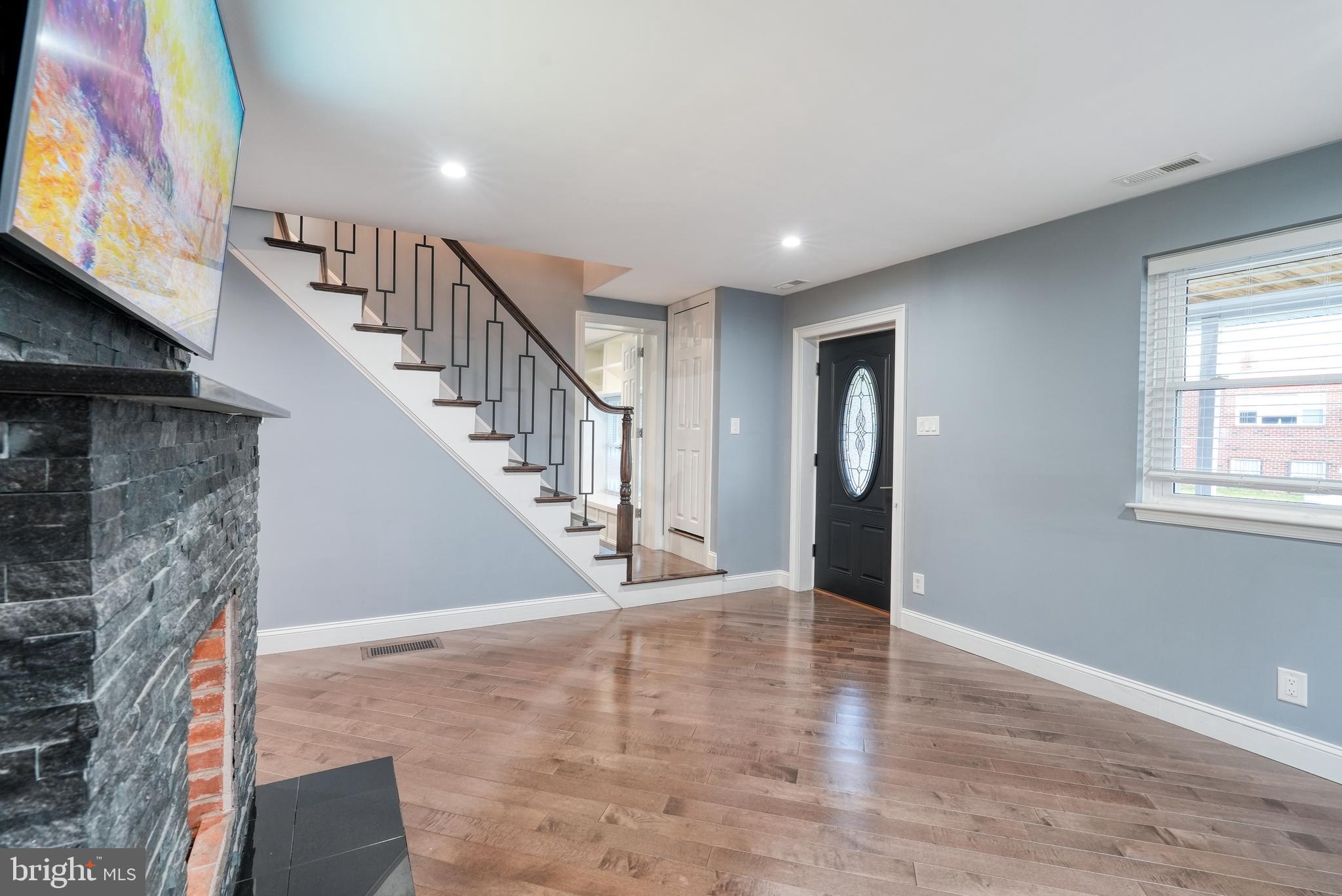 BUSTLETON - Residential