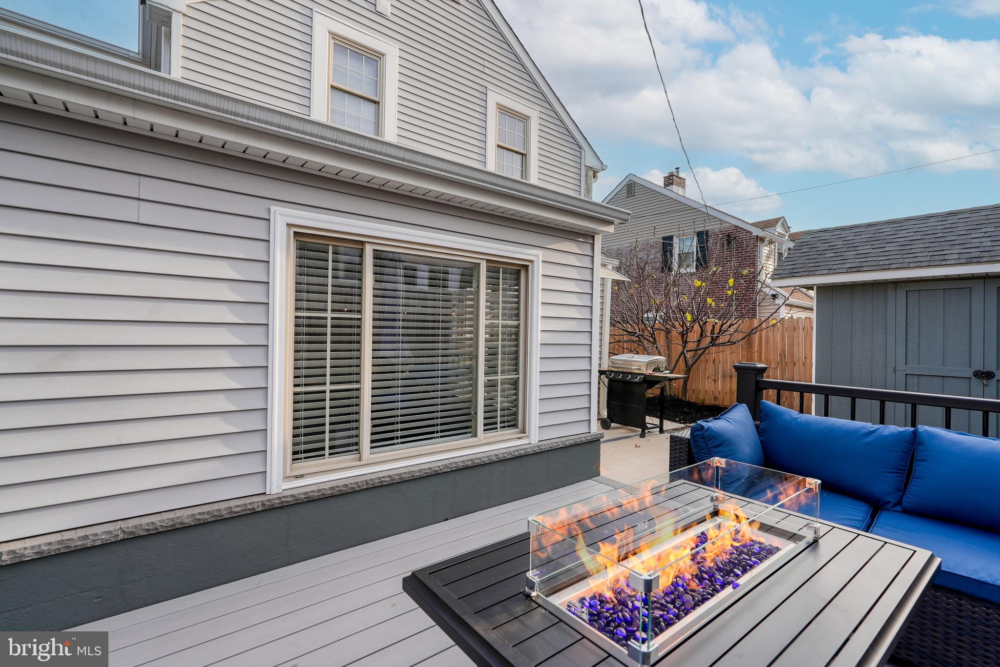 BUSTLETON - Residential