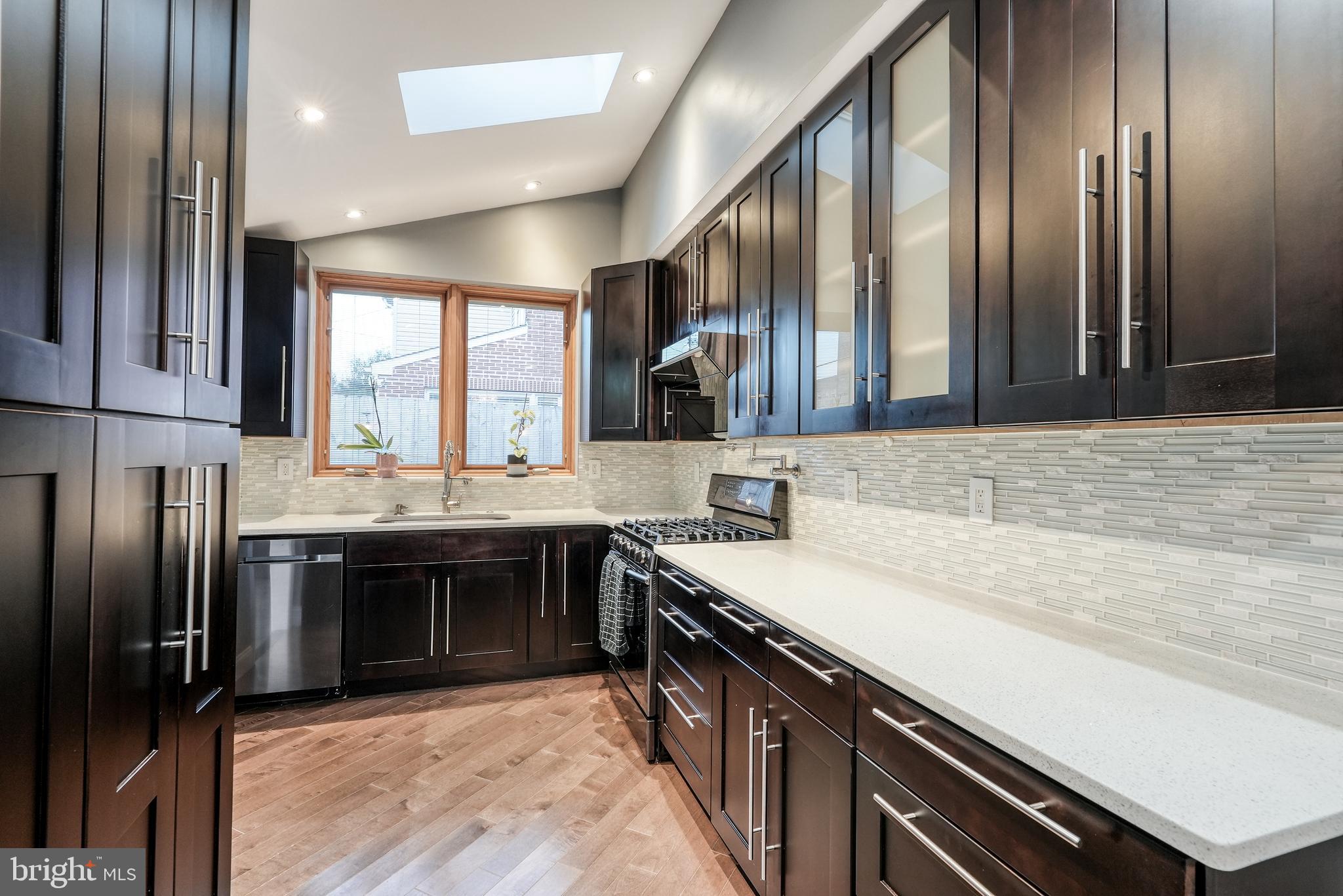 BUSTLETON - Residential