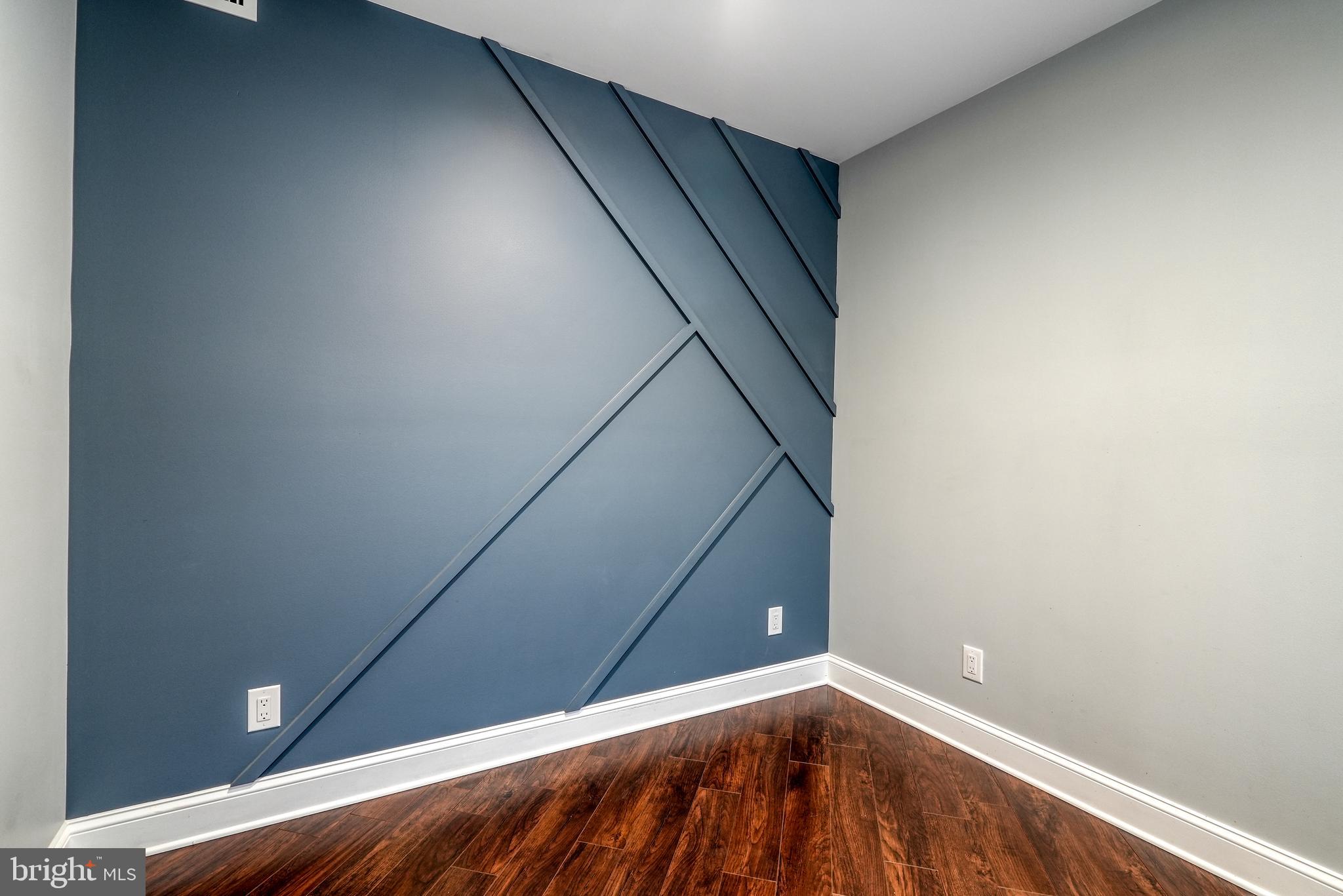 BUSTLETON - Residential