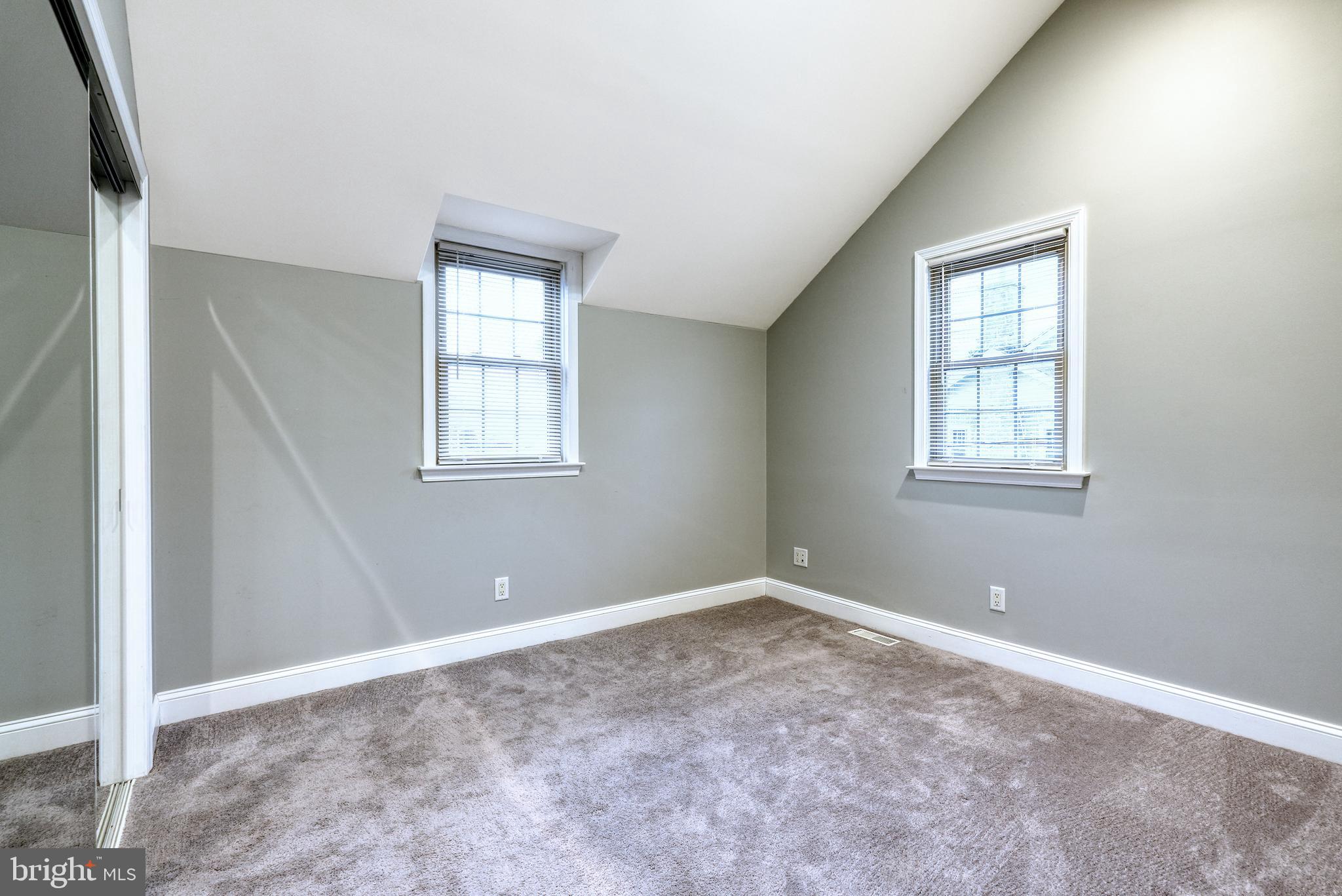 BUSTLETON - Residential