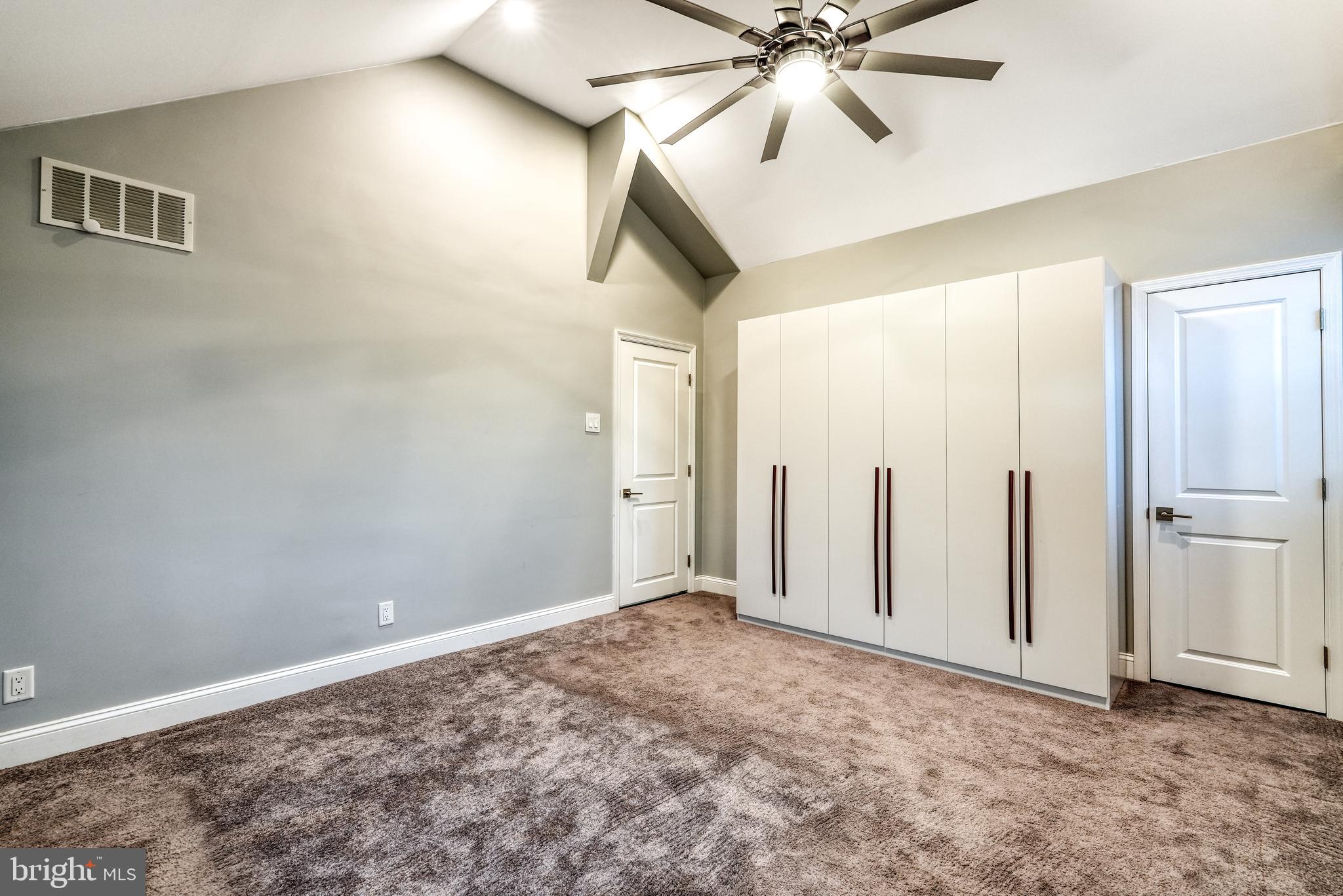 BUSTLETON - Residential