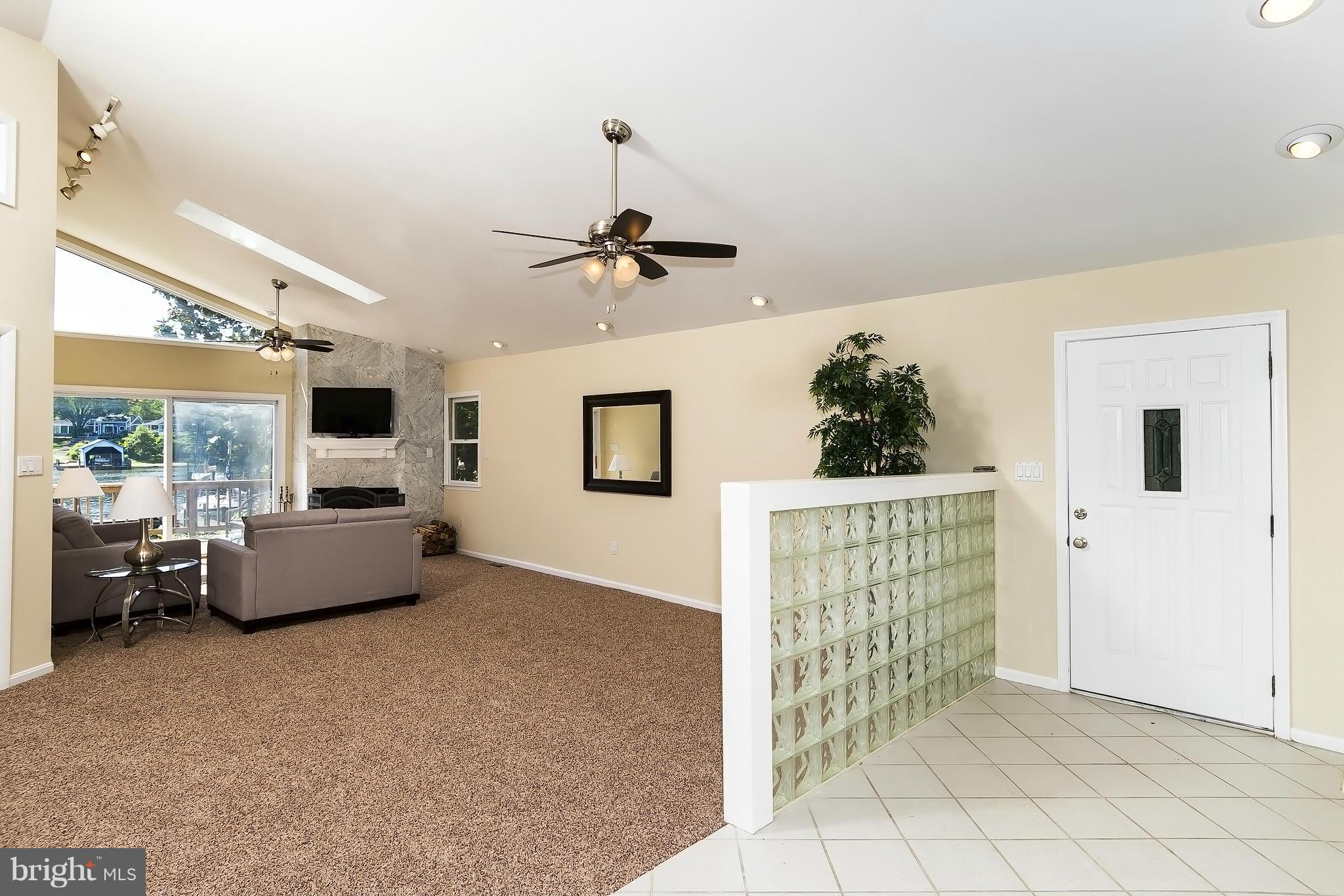 LEELAND WOODS - Residential