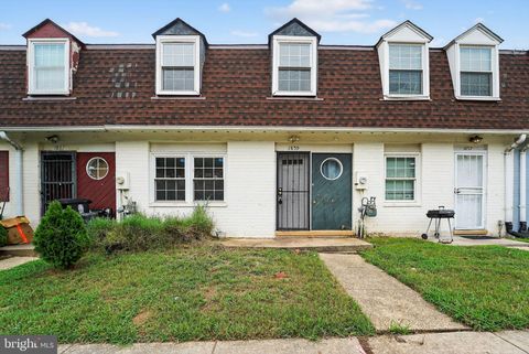 1859 DUTCH VILLAGE DRIVE J-287 LANDOVER MD 20785