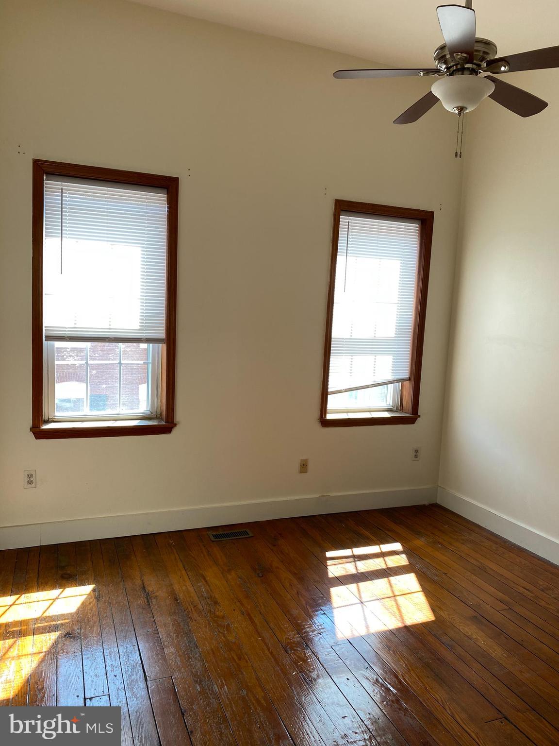 FEDERAL HILL HISTORIC DISTRICT - Residential Lease