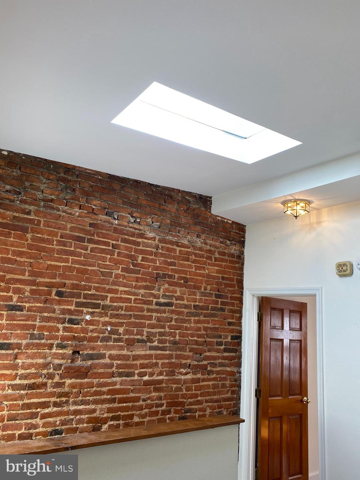 FEDERAL HILL HISTORIC DISTRICT - Residential Lease