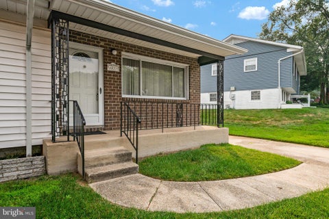 Homes For Sale - 8245 Victoria Road<br/> MILLERSVILLE, MD 21108