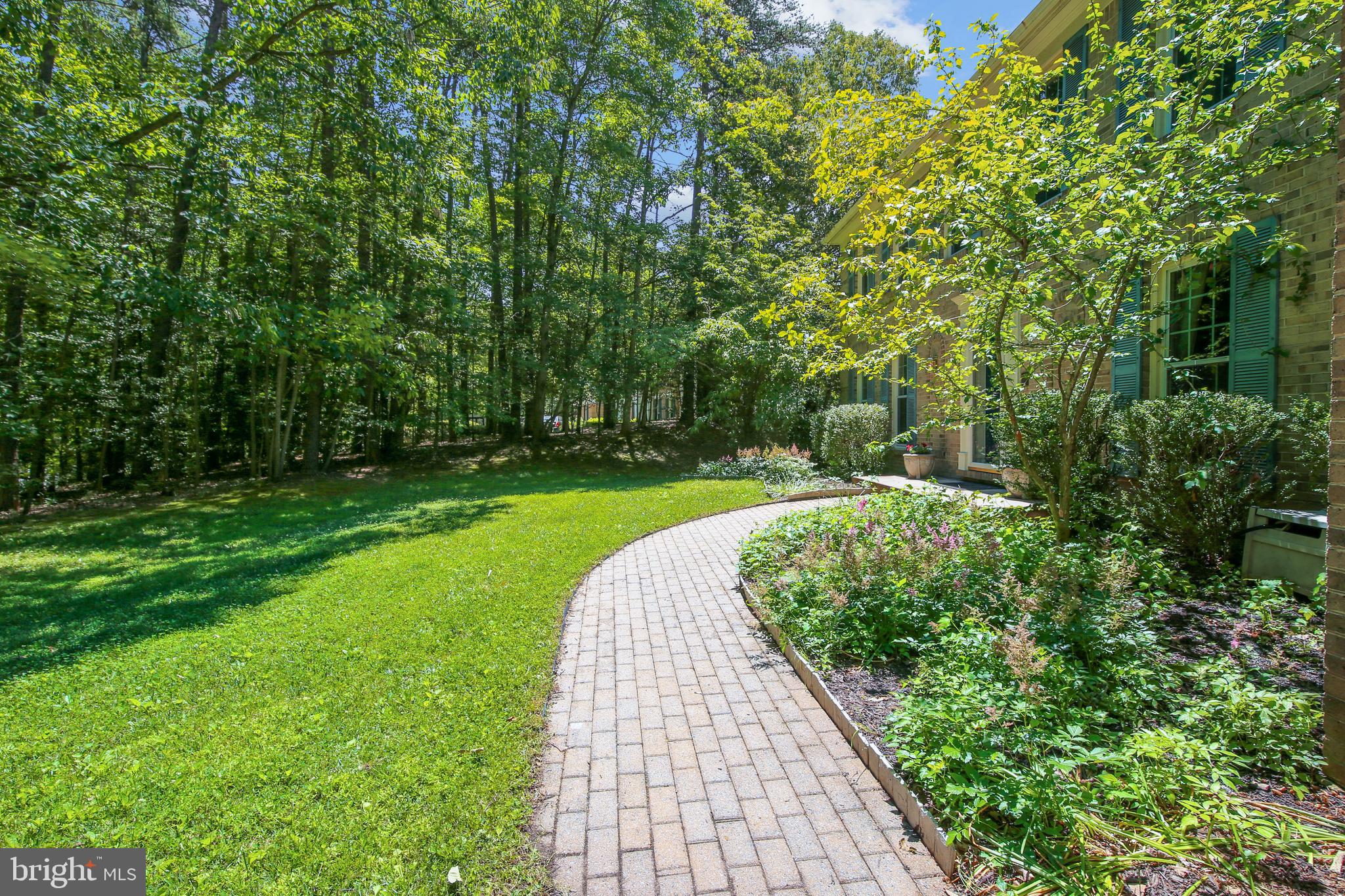 FRANKLIN FARM - Residential