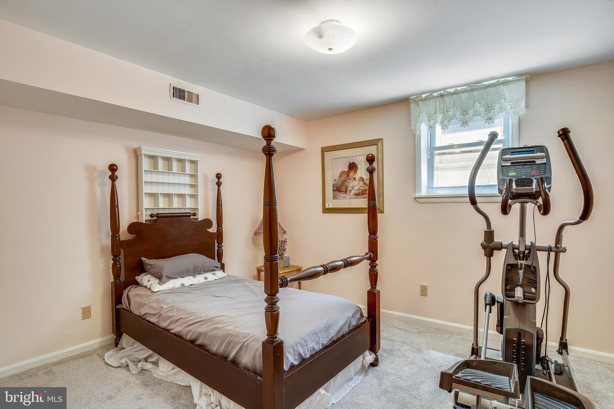FRANKLIN FARM - Residential