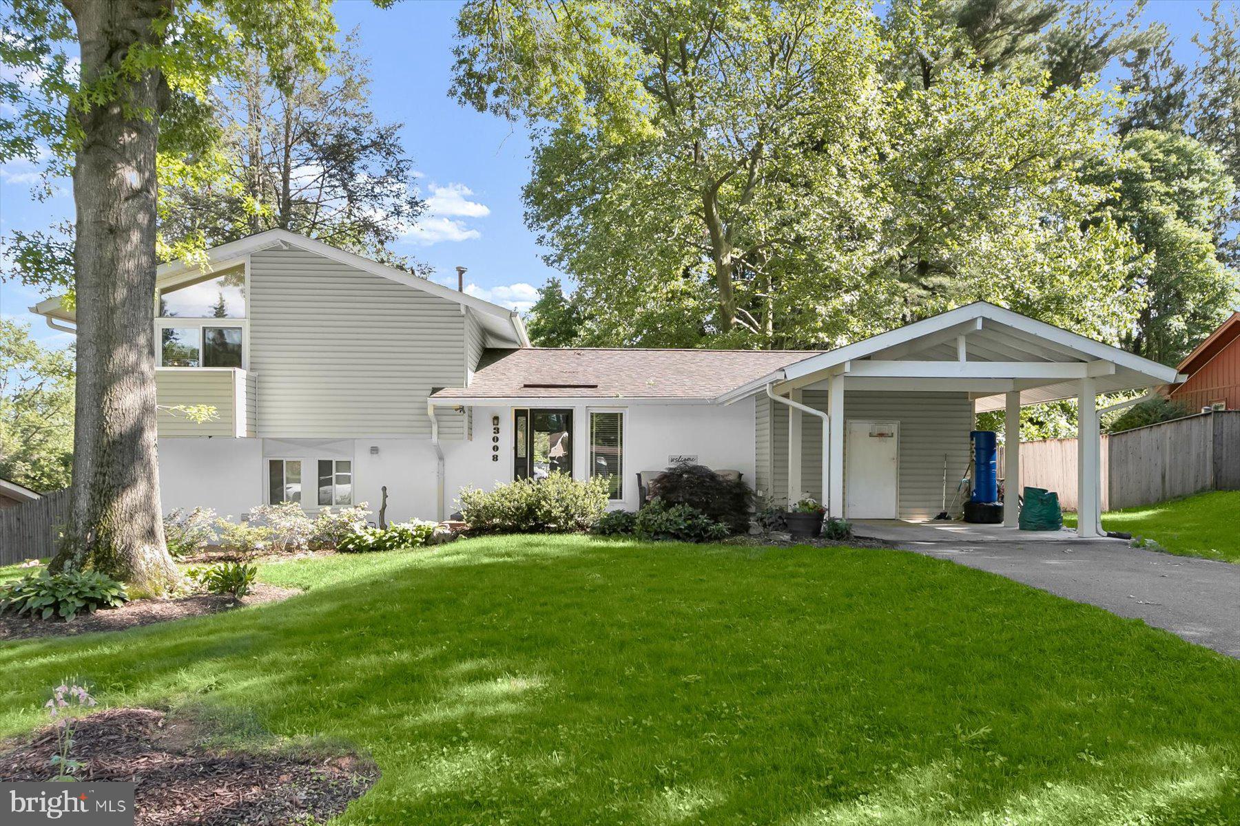 3008 QUAIL HOLLOW TERRACE